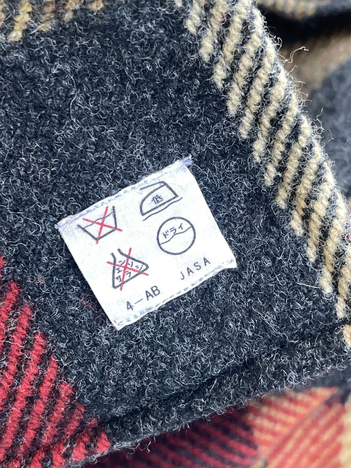 Flannel Vintage 90s Wool Checked Flannel Shirt Size US M / EU 48-50 / 2 - 12 Thumbnail