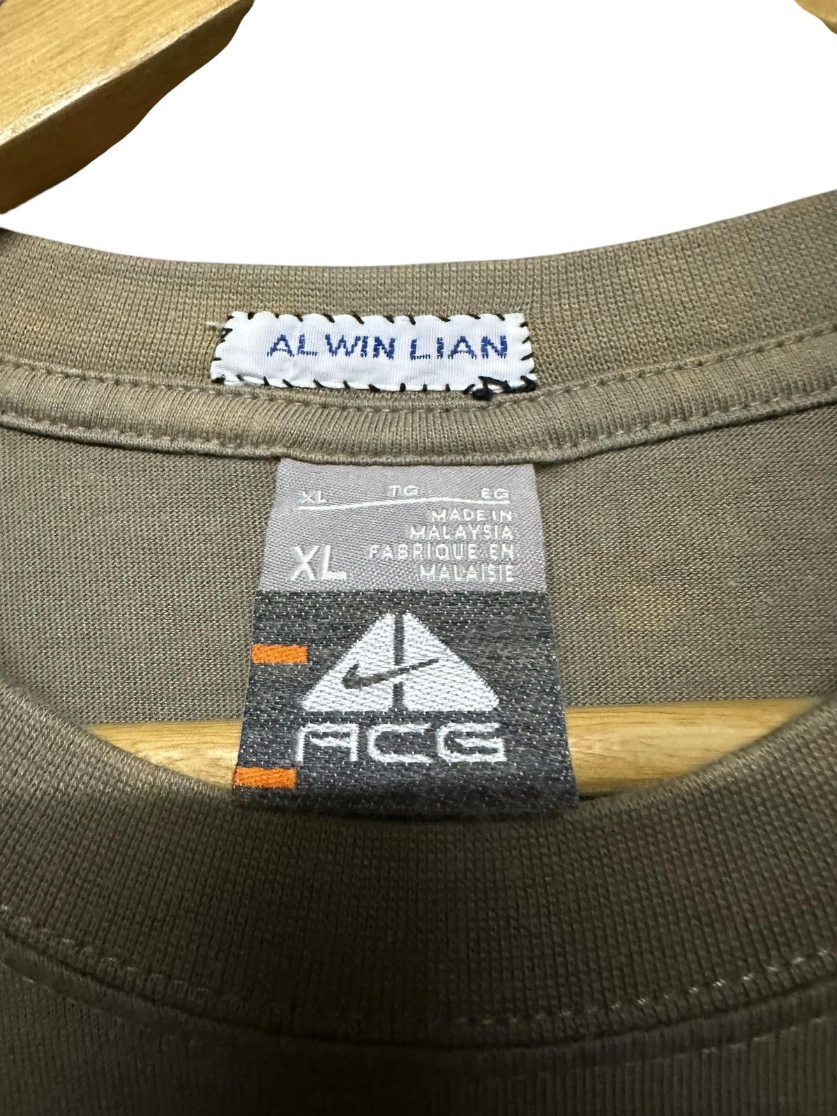 Nike ACG Nike ACG Longsleeve Shirt Size US XL / EU 56 / 4 - 6 Thumbnail
