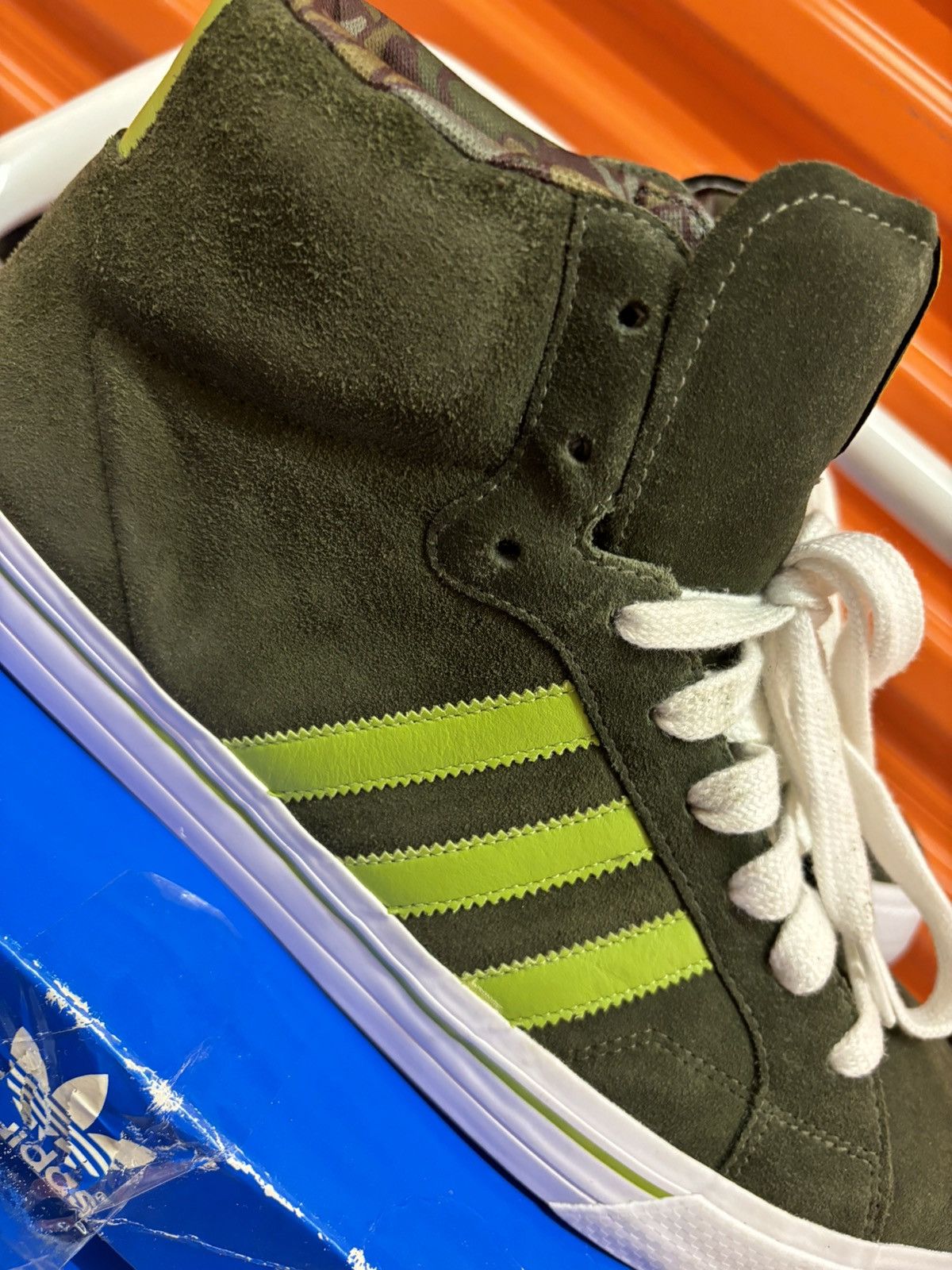 Adidas × Vintage ***FINAL DROP***RARE 2006 ADIDAS VULCANIZED HIGH SUEDE 12 Size US 12 / EU 45 - 8 Thumbnail