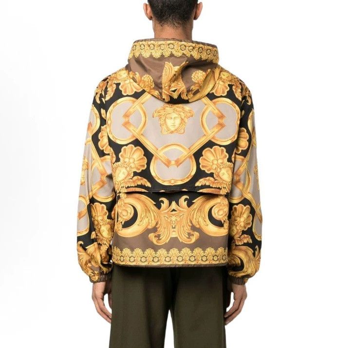 Versace Versace Graphic print hooded zip jacket jacket coat Size US M / EU 48-50 / 2 - 8 Thumbnail