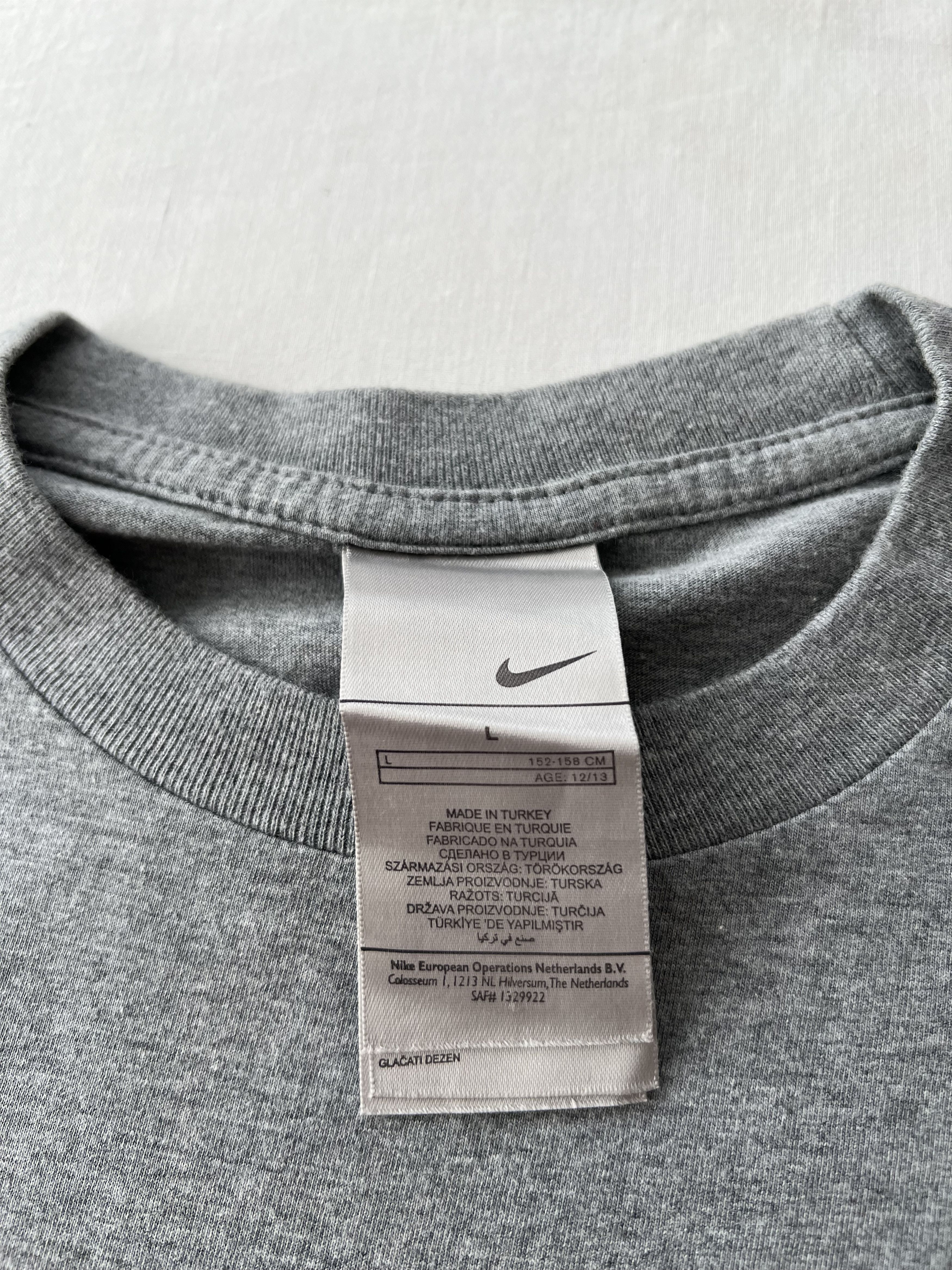 Nike Vintage 2000s Nike You Can Run But You Cant Hide T-shirt Size US S / EU 44-46 / 1 - 7 Thumbnail