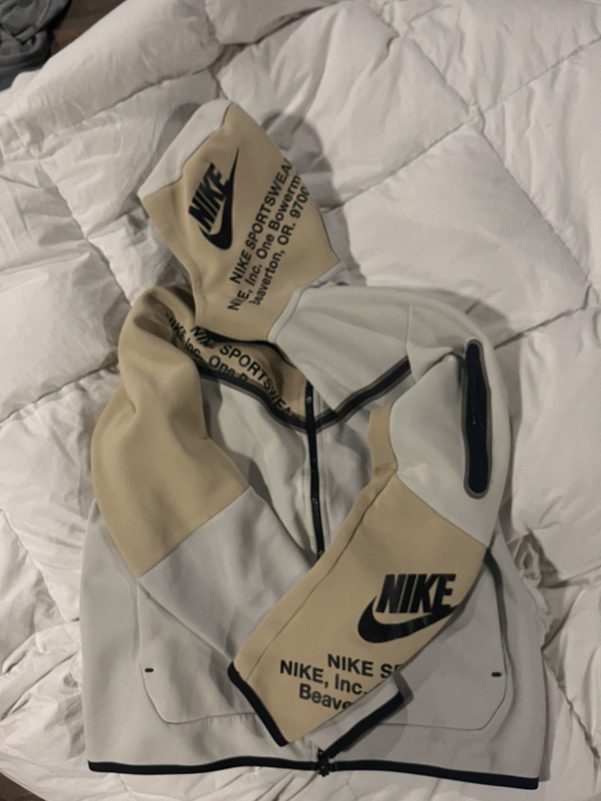 Nike Nike Beige Tracksuit Size US M / EU 48-50 / 2 - 3 Thumbnail