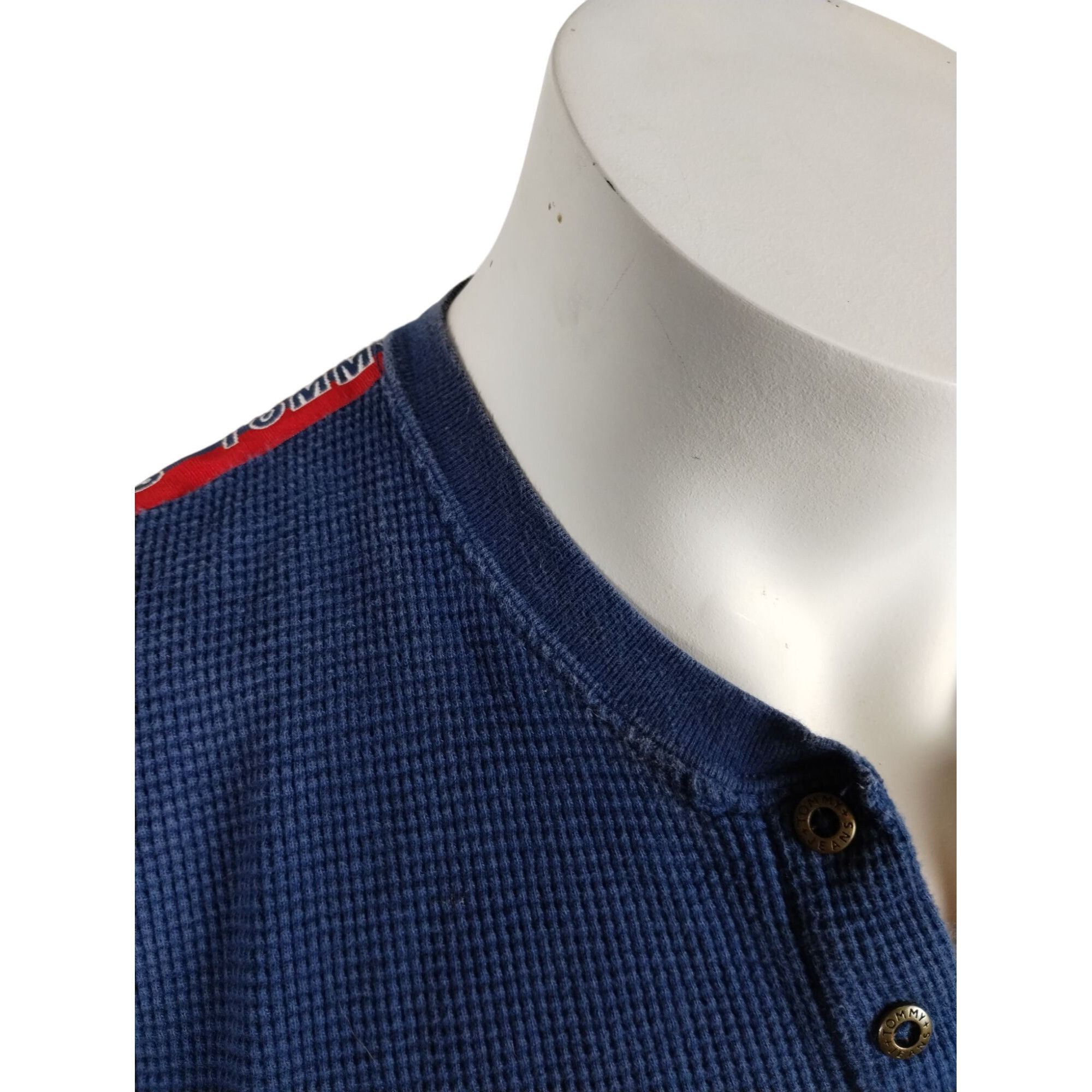 Tommy Jeans Vintage Tommy Jeans Mens Large Waffle Knit Henley T-shirt Te Size US L / EU 52-54 / 3 - 5 Thumbnail