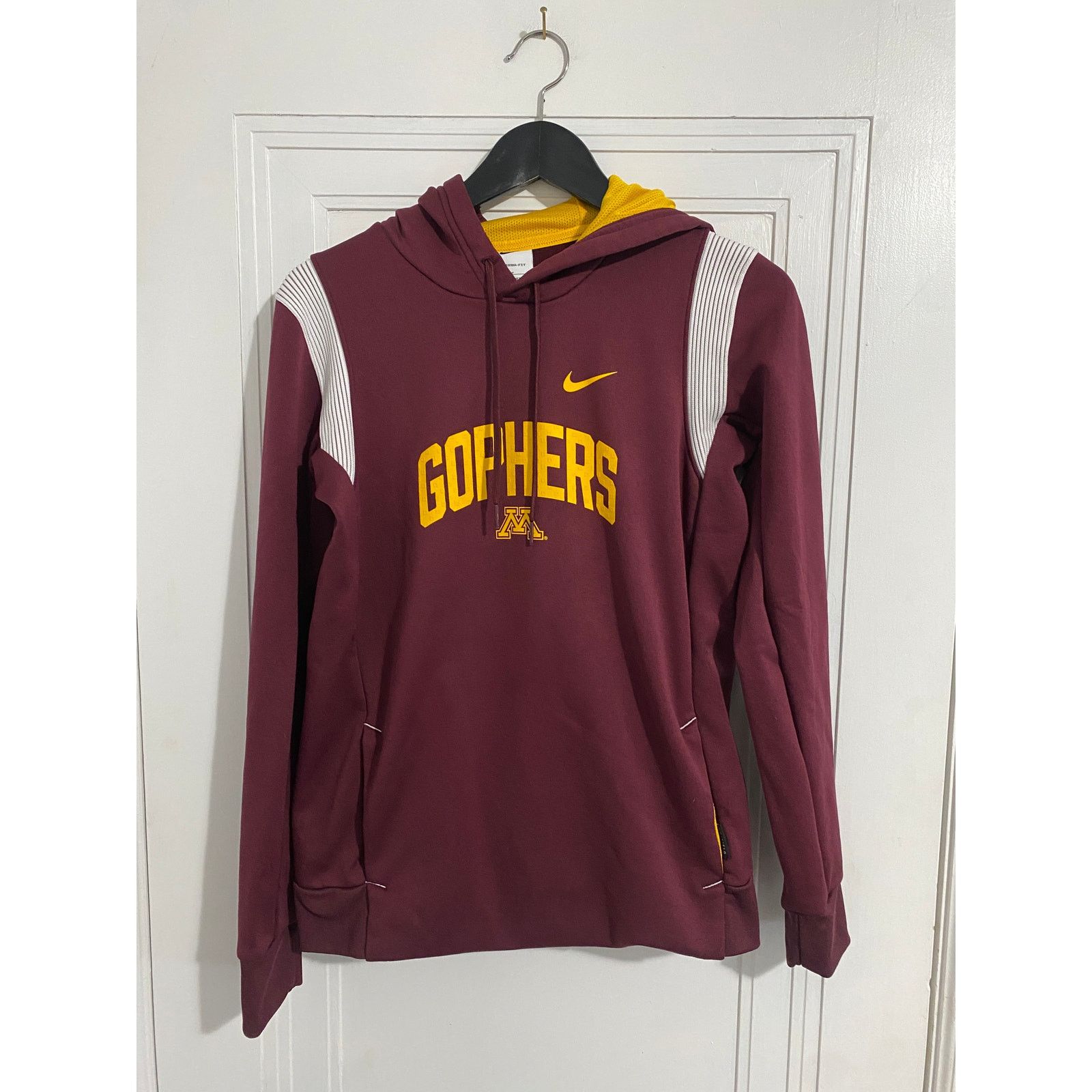 Nike Minnesota Gophers Nike Therma-Fit Hoodie Women's Small Size S / US 4 / IT 40 - 1 Thumbnail