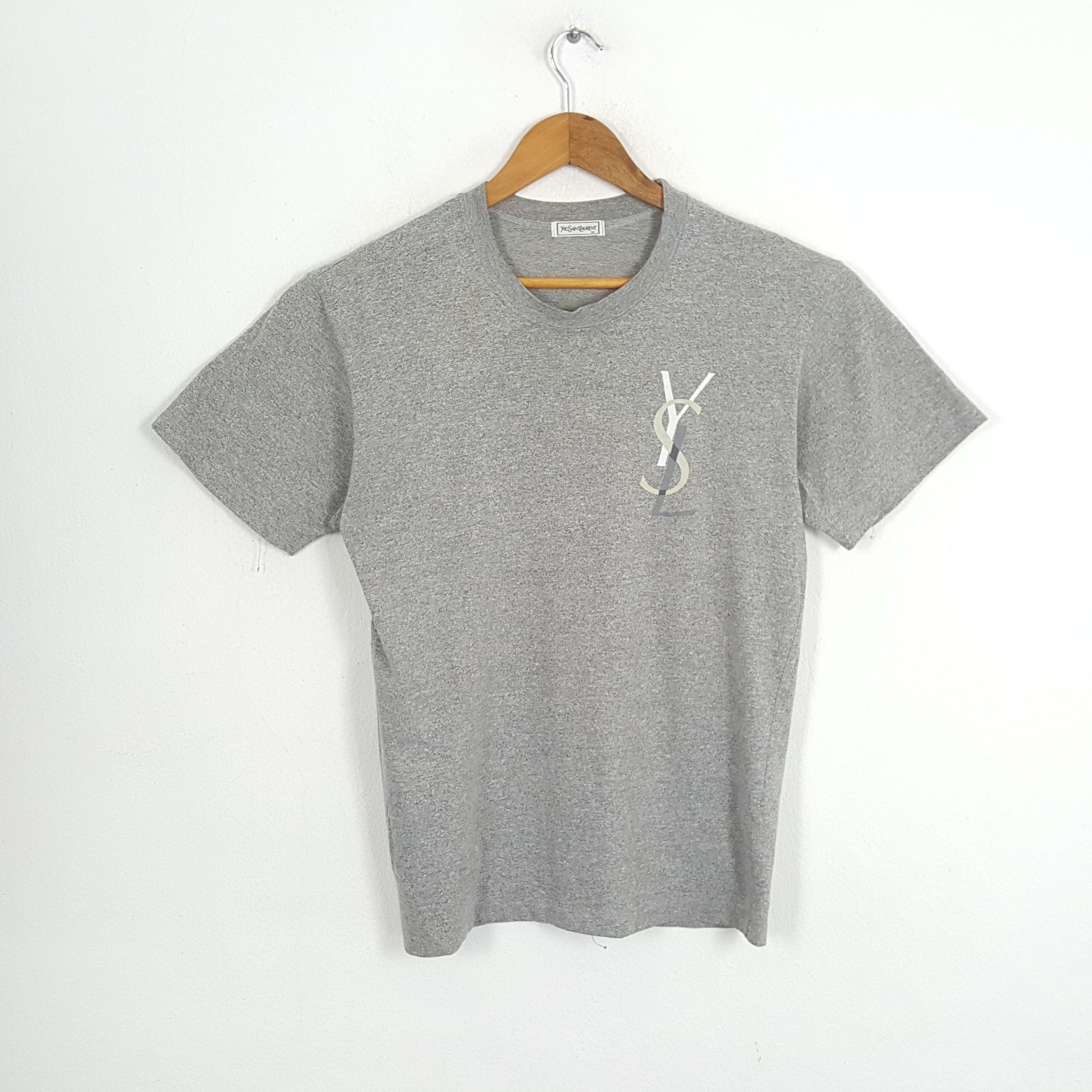 Vintage × Yves Saint Laurent Vintage YVES SAINT LAURENT Italian Fashion Brand T-Shirts Size US M / EU 48-50 / 2 - 1 Thumbnail