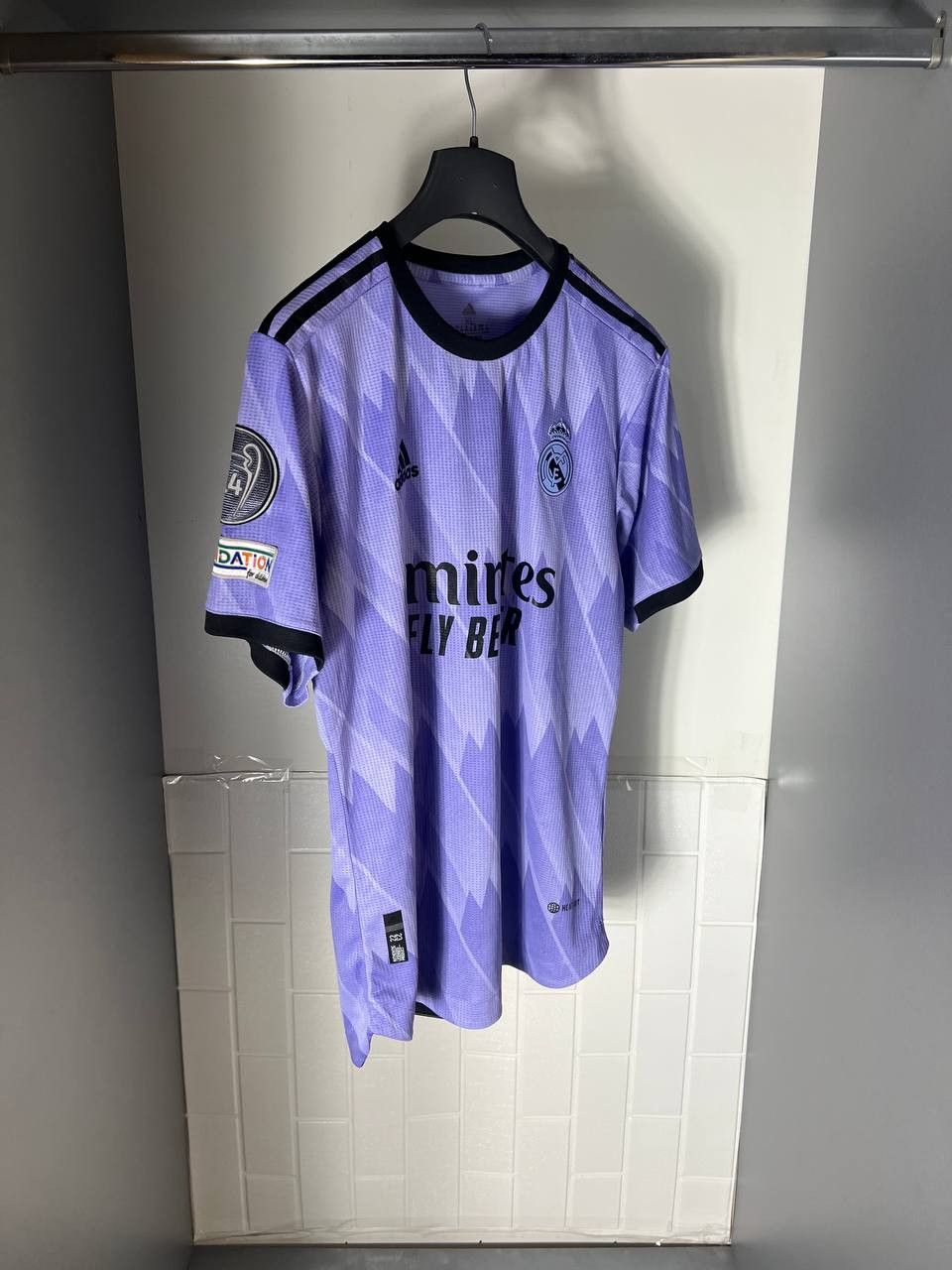 Vintage VERY RARE ADIDAS REAL MADRID SPAIN SOCCER JERSEY RETRO Y2K Size US XL / EU 56 / 4 - 2 Thumbnail