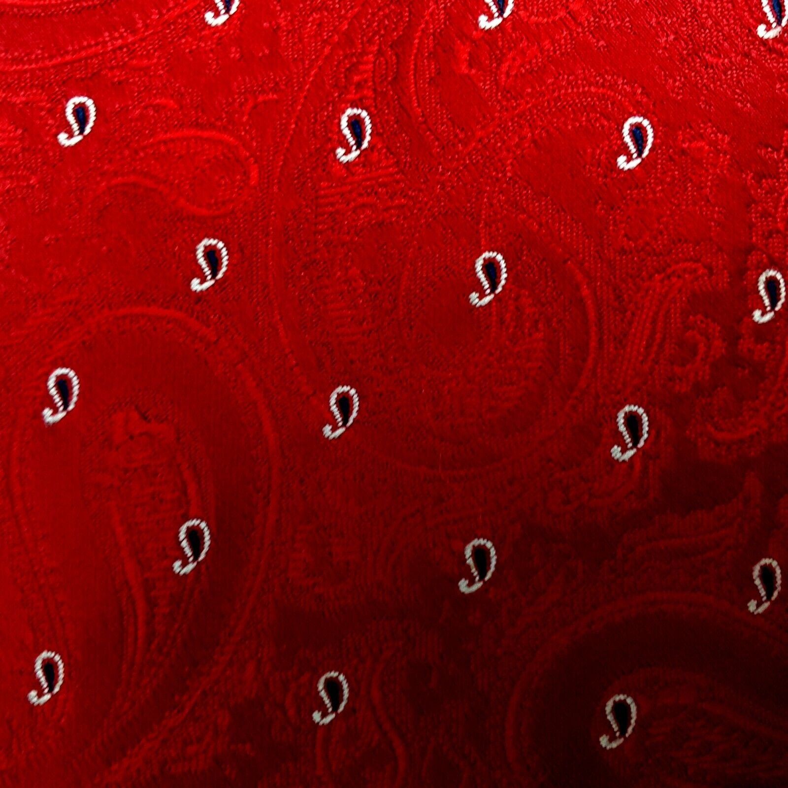 Pierre Cardin Pierre Cardin Parris Red Polyester Tie Short Skinny Paisley Size ONE SIZE - 2 Thumbnail