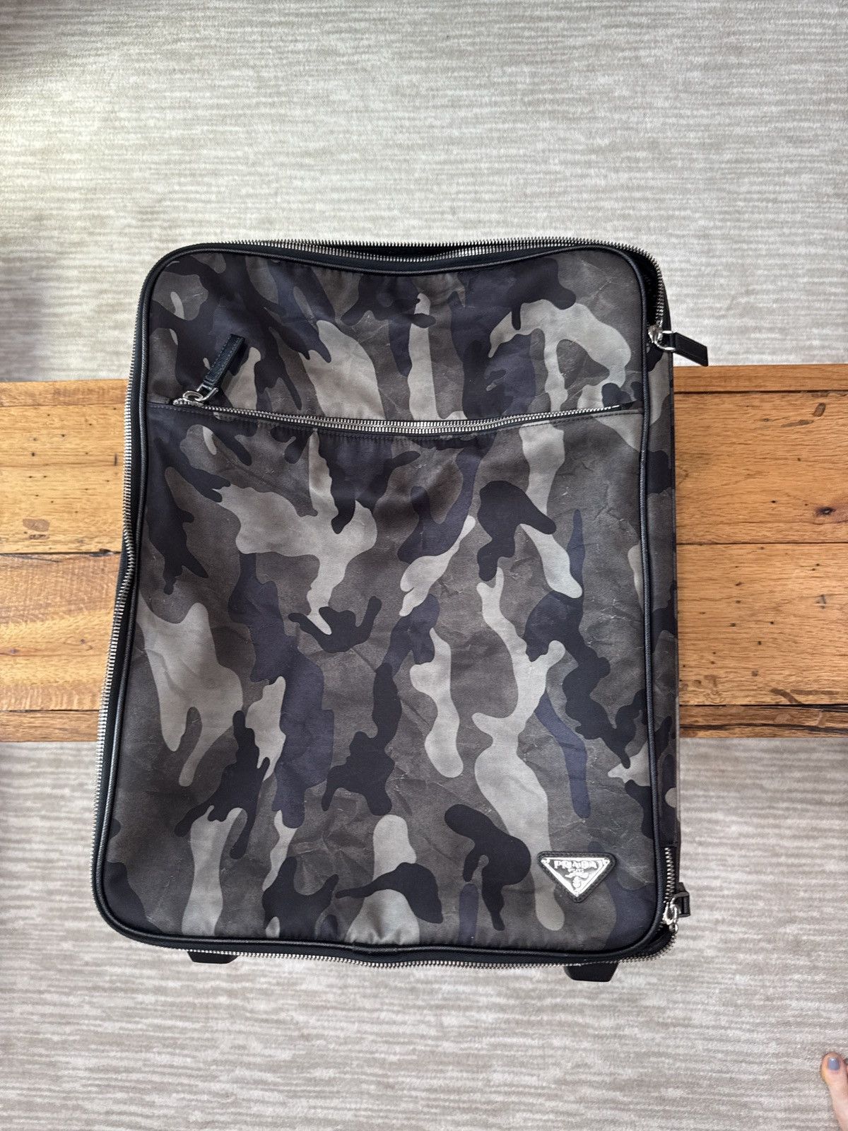 Prada Beautiful authentic travel luggage prada Size ONE SIZE - 7 Thumbnail