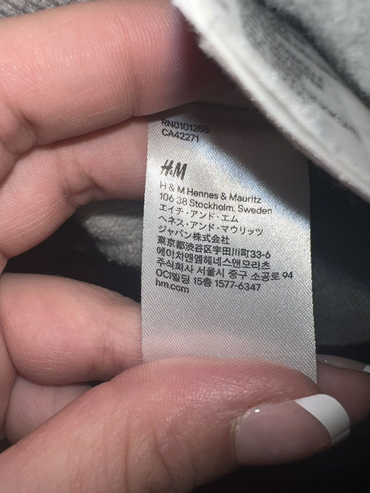 H&M Vintage SIZE L H&M Crewneck 2015 Size US L / EU 52-54 / 3 - 4 Thumbnail