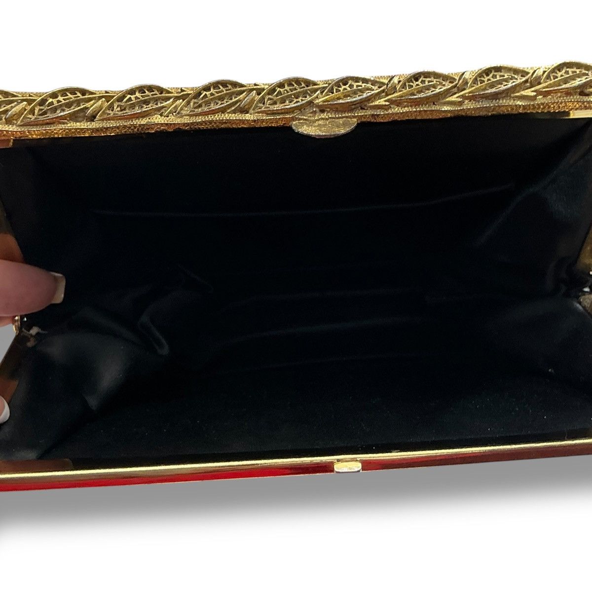 Other Vintage Elegant Black Croc Embossed Clutch Handbag Size ONE SIZE - 8 Thumbnail