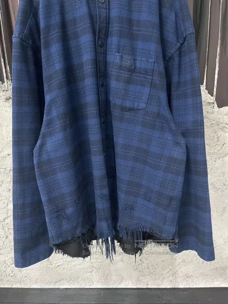 Balenciaga Balenciaga Black Blue Plaid Distressed Shirt. Size US XXS / EU 40 - 4 Thumbnail