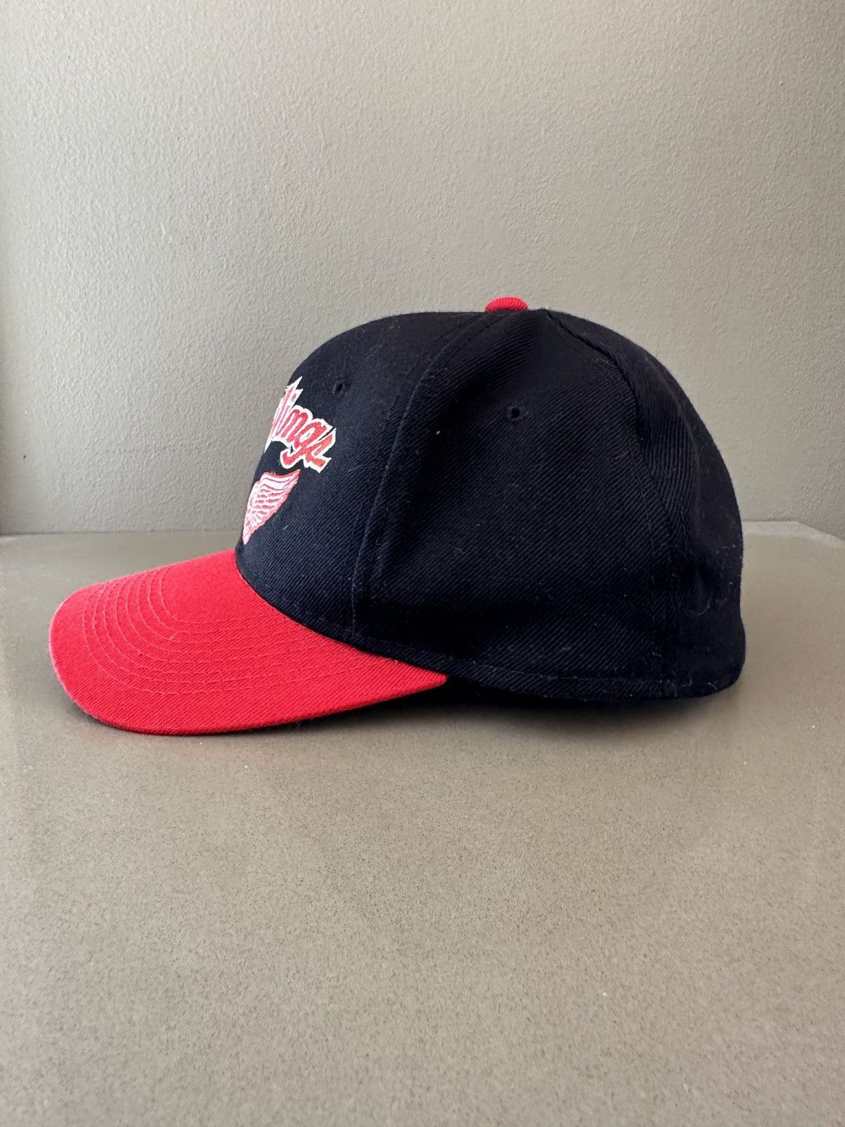 Vintage Vintage 90s Detroit Red Wings Fitted Hat 7 1/8 Size ONE SIZE - 6 Thumbnail