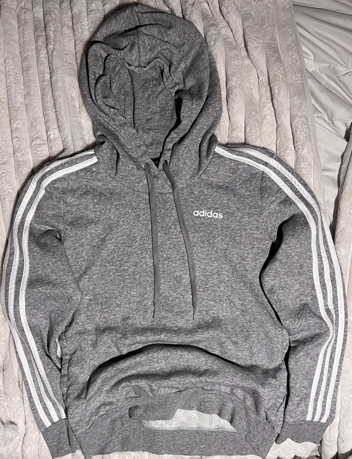 Adidas Adidas essentials fleece 3-stripes vegan pullover soft wash Size S / US 4 / IT 40 - 24 Thumbnail