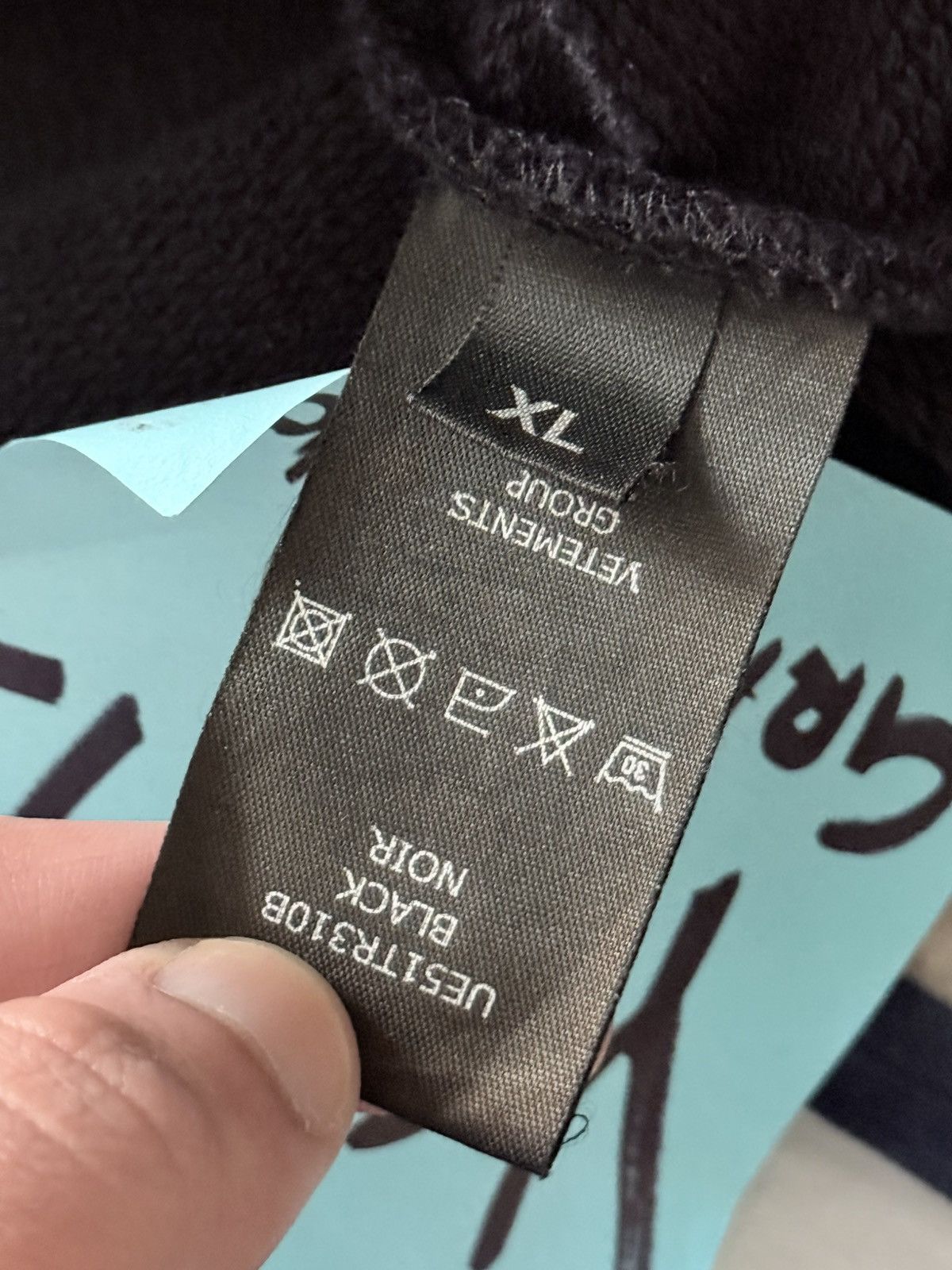 Vetements DEFINITION HOODIE Size US L / EU 52-54 / 3 - 8 Thumbnail