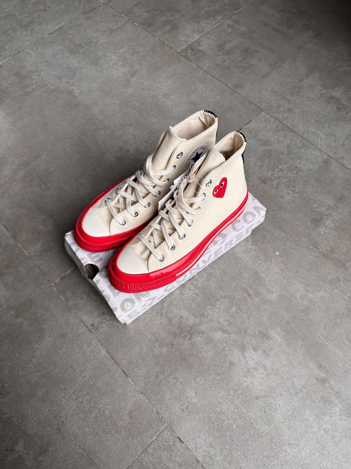 Comme des Garcons PLAY × Converse CDG PLAY x CONVERSE HI CHUCK TAILOR 70 Size US 6.5 / IT 36.5 - 3 Thumbnail