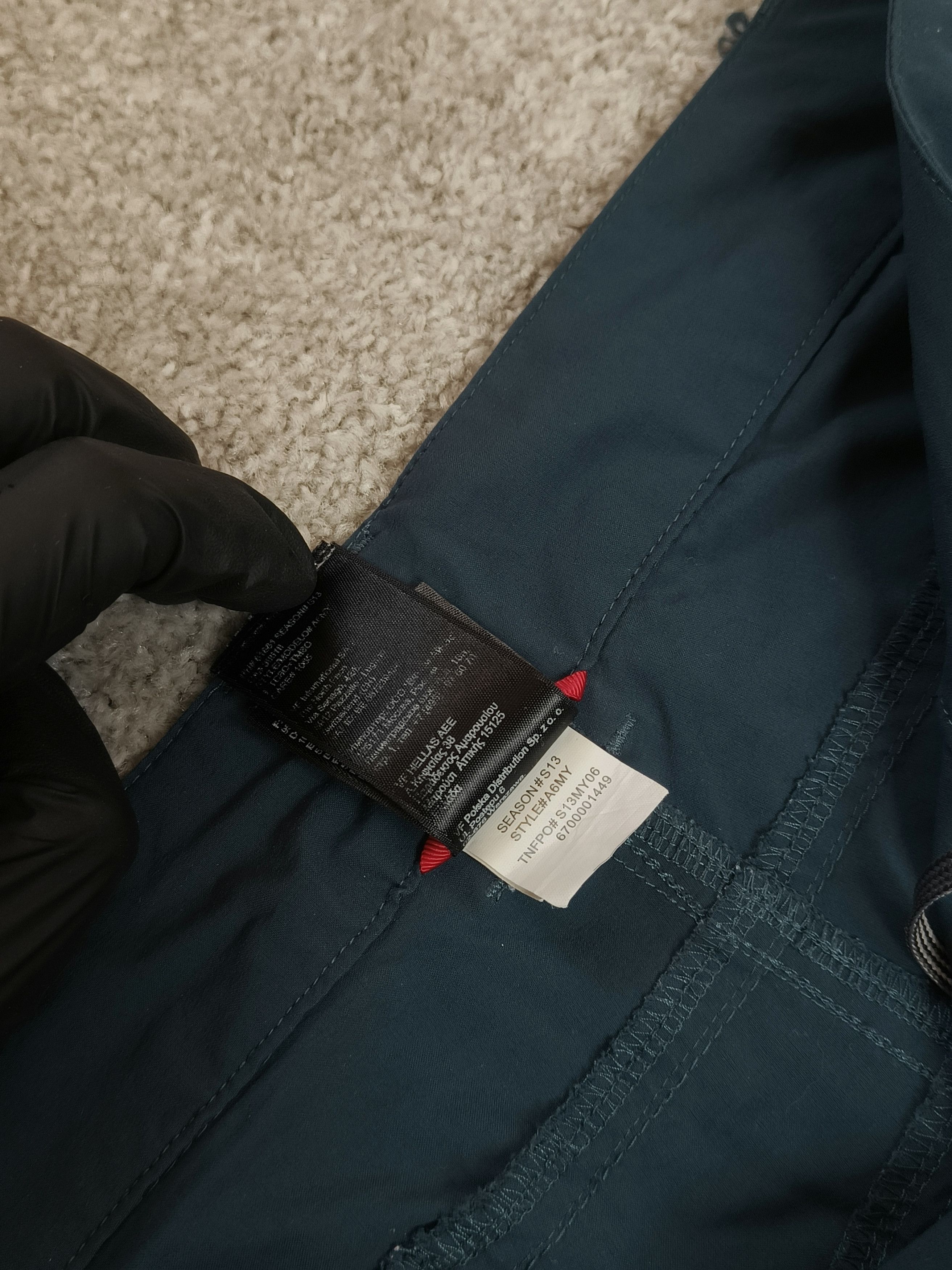 The North Face TNF Stow Pocket Detachable Convertible Cargo Nylon Pants Size 32" / US 10 / IT 46 - 6 Thumbnail