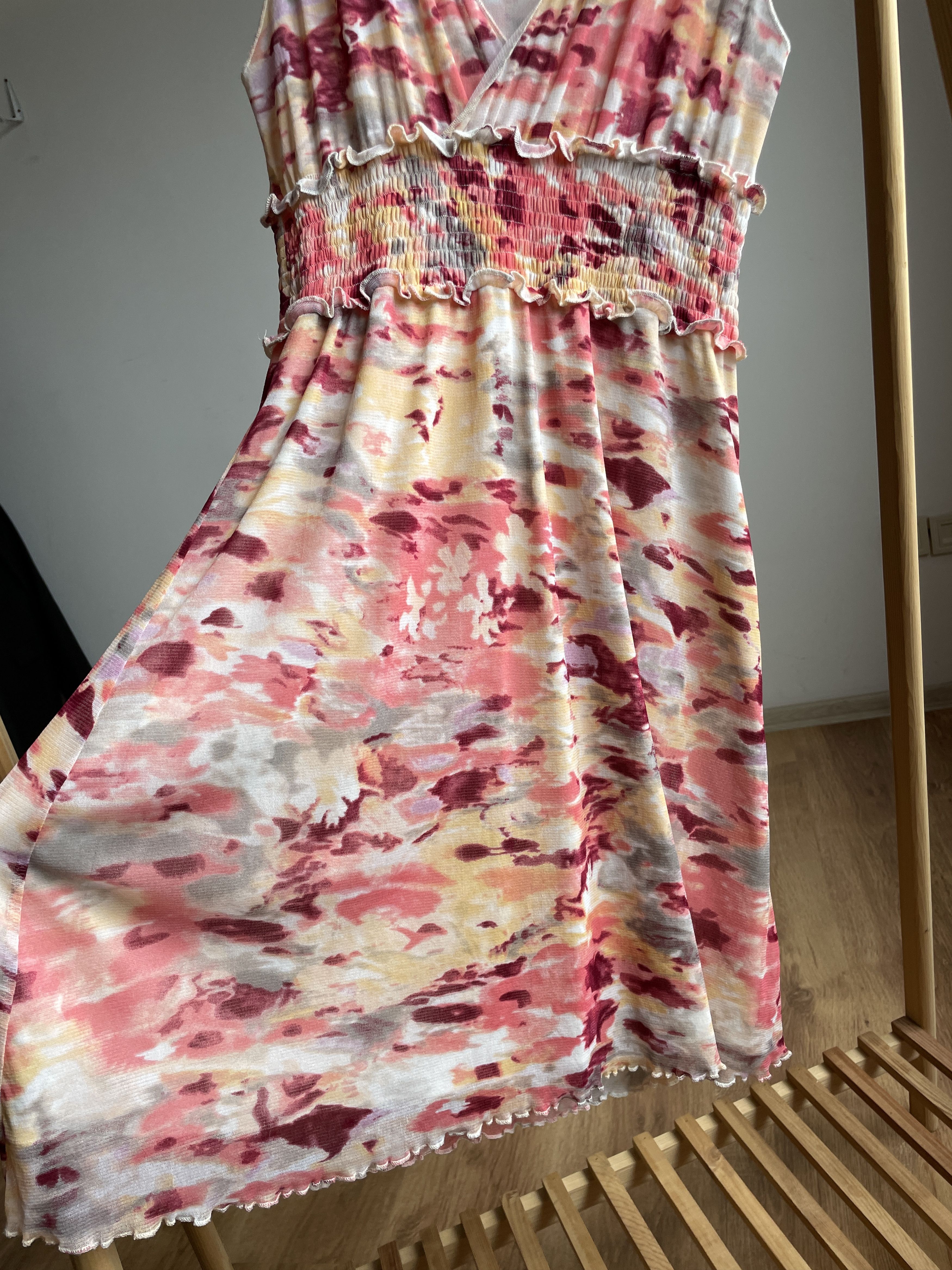 Bcbgmaxazria BCBG Max Azria Floral Tank Nylon Midi Decollete Dress Size XS / US 0-2 / IT 36-38 - 6 Thumbnail