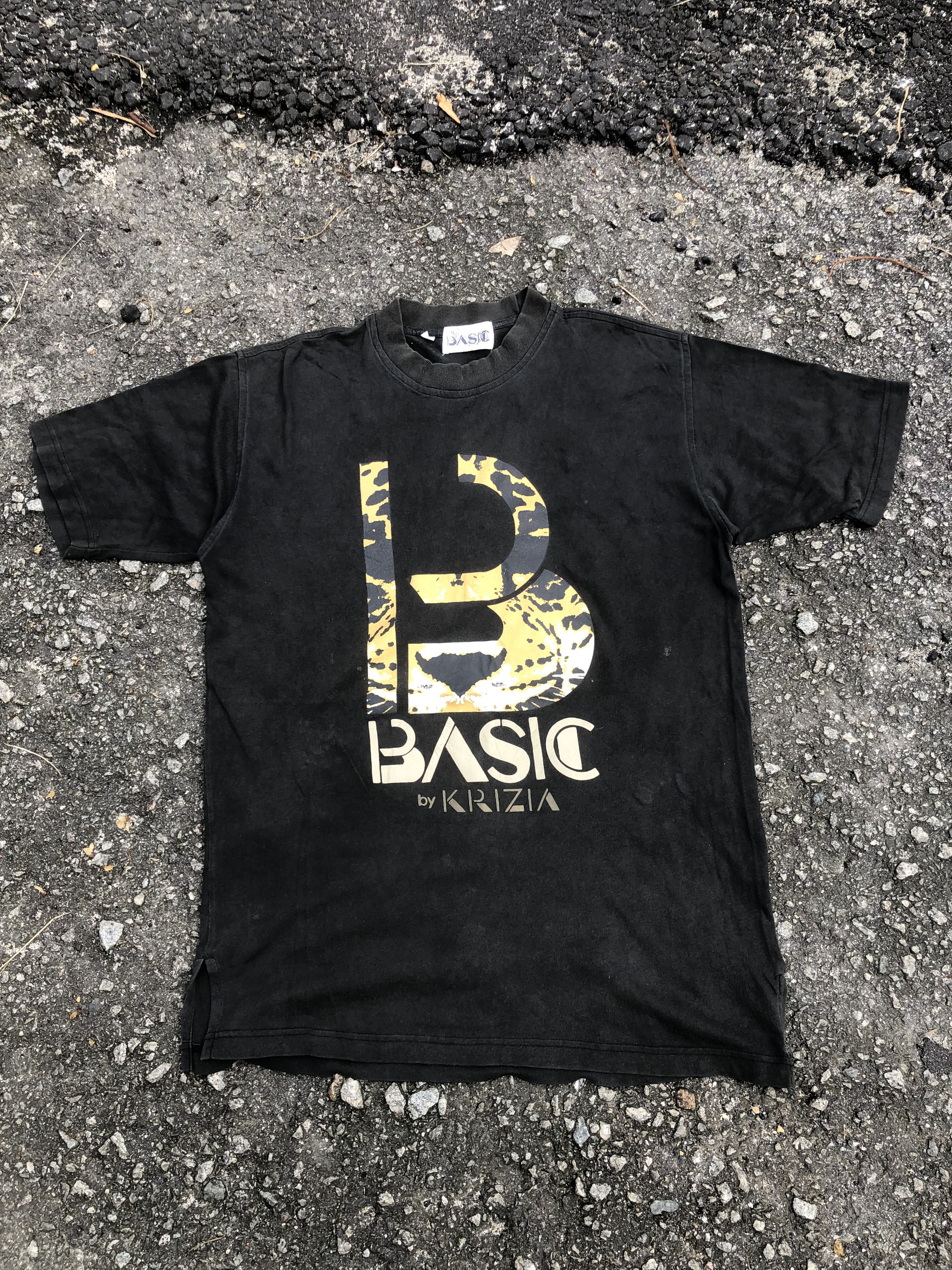 Krizia Vintage Basic Leopard Logo By KRIZIA Tshirt Size L / US 10 / IT 46 - 1 Thumbnail