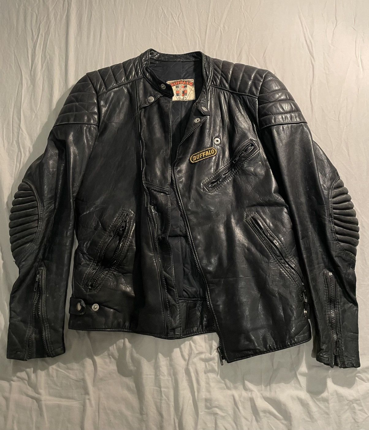 Genuine Leather × Other × Vintage “Buffalo” Vintage genuine leather jacket Size US M / EU 48-50 / 2 - 1 Thumbnail