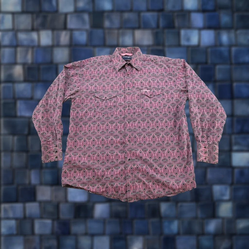 Wrangler Wrangler Shirt Geometric Snap Up Long Sleeve Mens Pink Breast Cancer Awareness Geometric Shirt Mens Size US L / EU 52-54 / 3 - 1 Thumbnail
