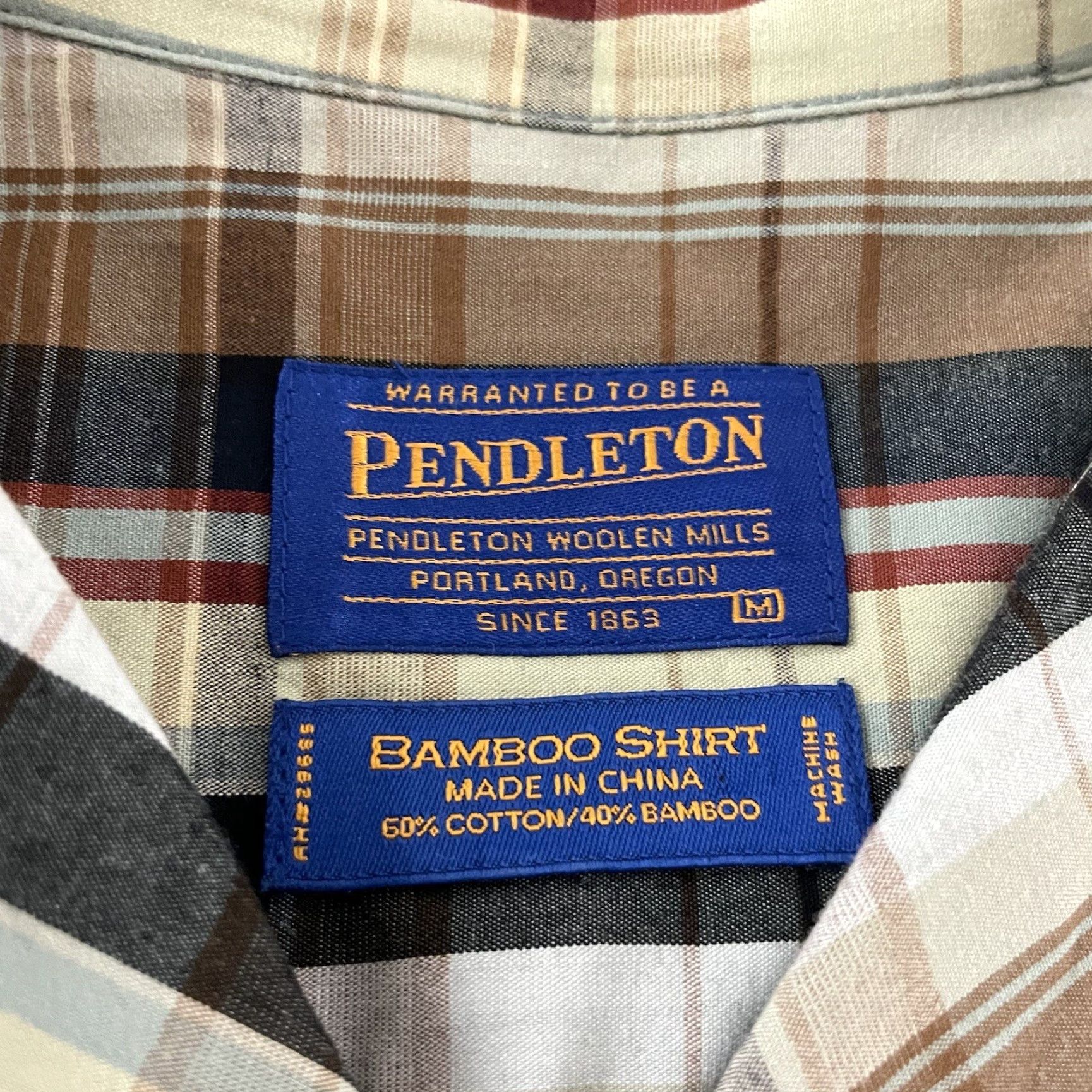 Pendleton Pendleton Bamboo Short Sleeve Plaid Button Front Shirt Men's M Brown Shirt Mens Bamboo Plaid Short Sleeve Button-Up Size US M / EU 48-50 / 2 - 2 Thumbnail