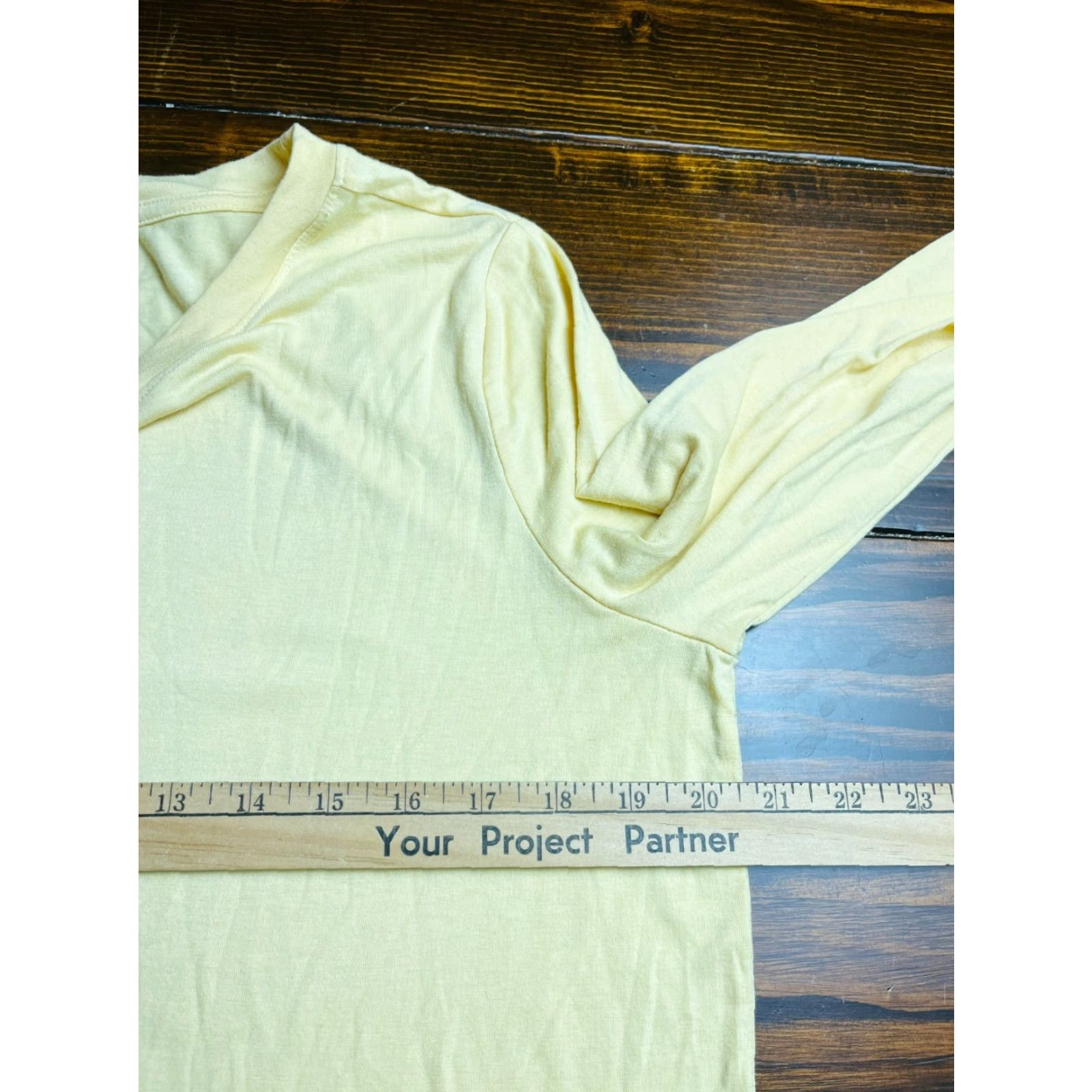 Vintage SO Shirt Women's Large Yellow Favorite Crew Long Sleeve Shirt Size L / US 10 / IT 46 - 3 Thumbnail
