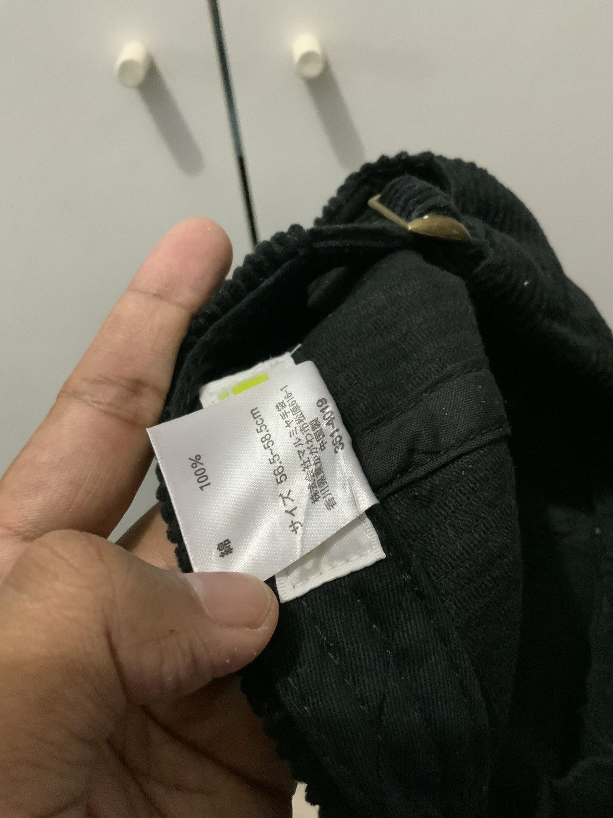 Japanese Brand Moz Sweden Corduroi Black Hat Size ONE SIZE - 12 Thumbnail