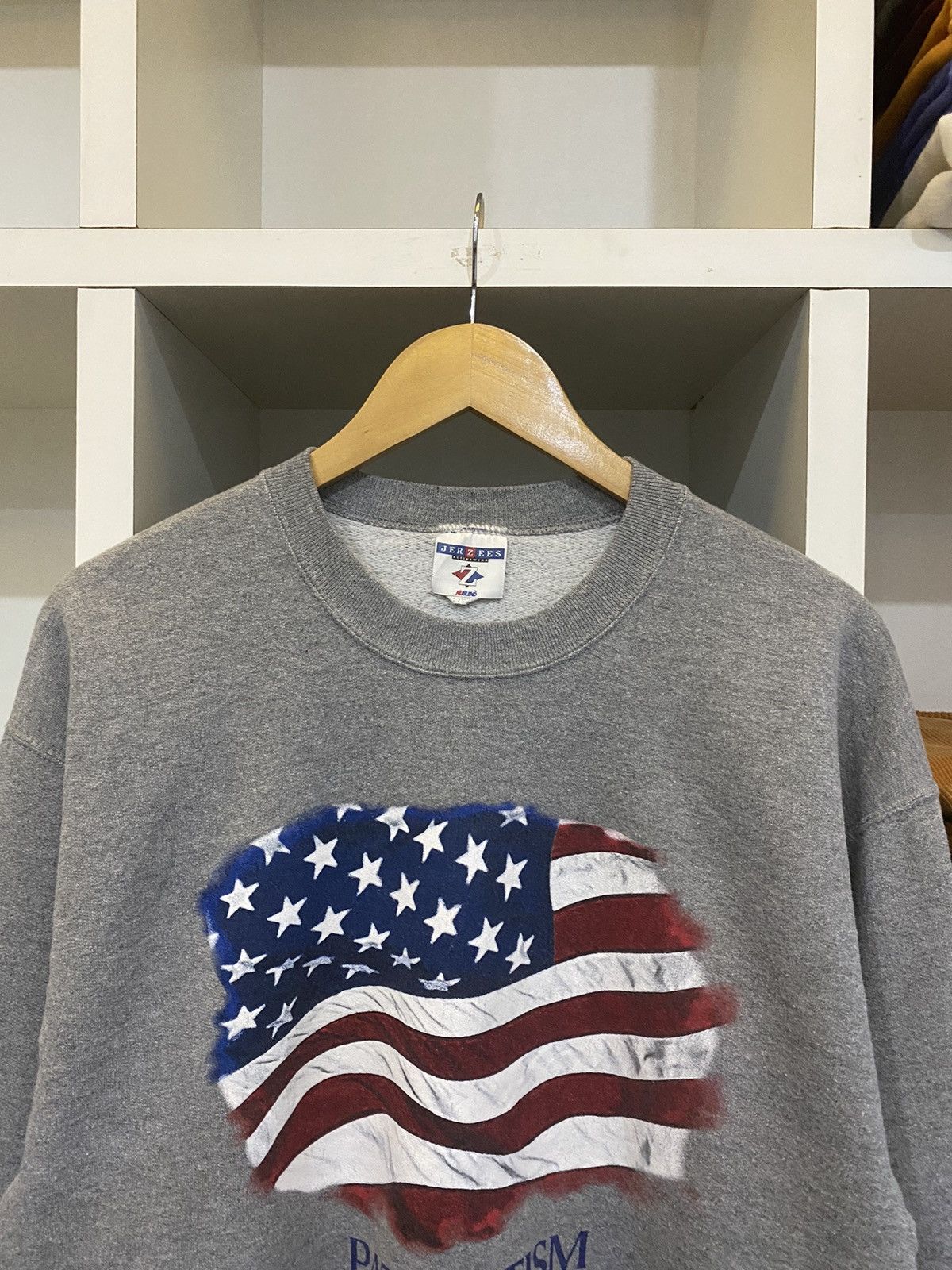 Vintage Vintage Patriotism An American Tradition Size US M / EU 48-50 / 2 - 7 Thumbnail