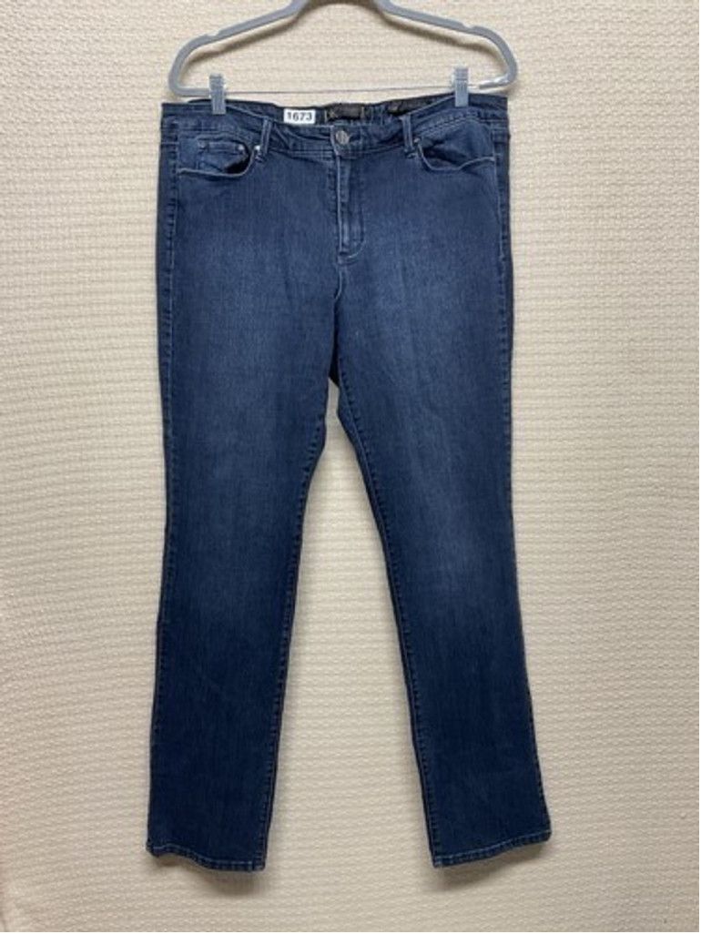 Kim Kardashian Kardashian Missy Premium MidRise Straight Jeans Women Size16 Size 38" / US 16 / IT 52 - 7 Thumbnail
