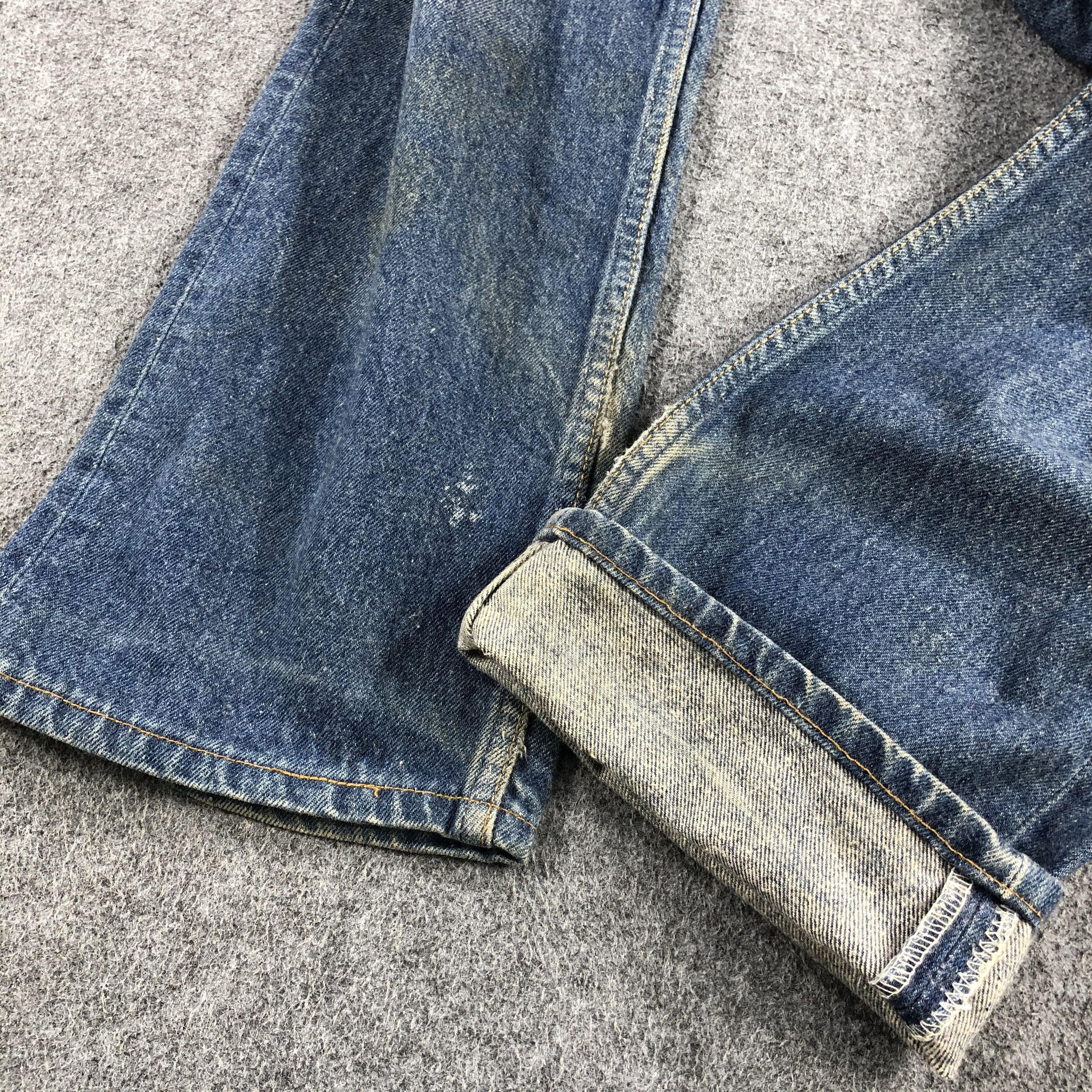 Levi's 90s Vintage Blue Wash Levis 501 Jeans-J1809 Size US 33 - 7 Thumbnail