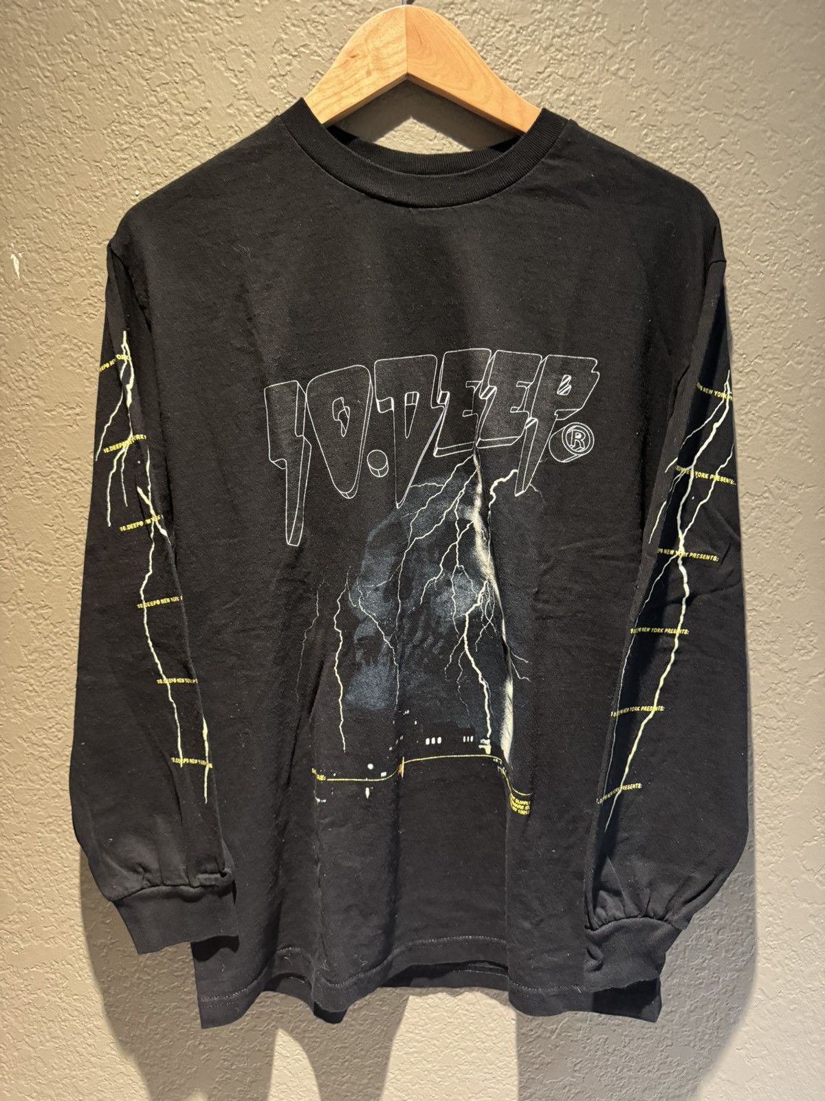 10 Deep 10 Deep Lightening Long Sleeve Medium Black Size US M / EU 48-50 / 2 - 3 Thumbnail