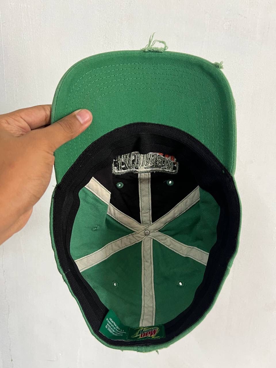 Mountain Dew Mountain Dew Distressed Fitted Hat Size ONE SIZE - 9 Thumbnail
