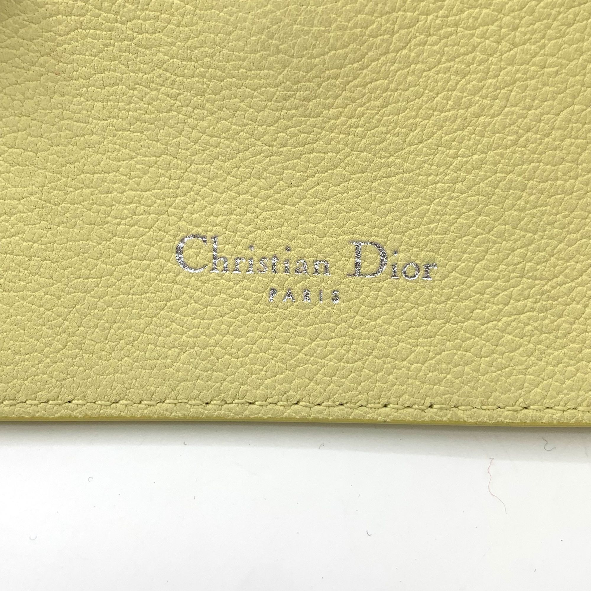 Dior Dior Yellow Leather Handbag With Detachable Straps & Leaf Ch Size ONE SIZE - 8 Thumbnail