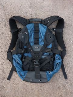 Oakley Icon Backpack | Grailed