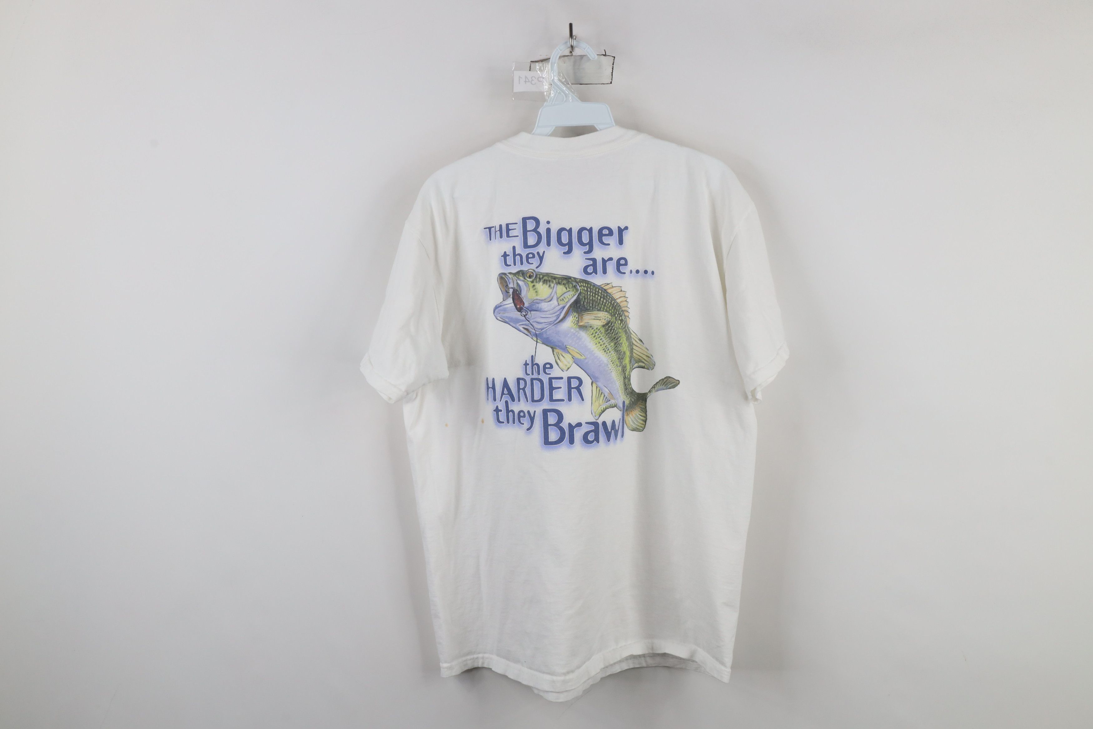 Columbia × Vintage Vintage 90s Columbia Spell Bass Fishing T-Shirt White Cotton Size US L / EU 52-54 / 3 - 10 Thumbnail