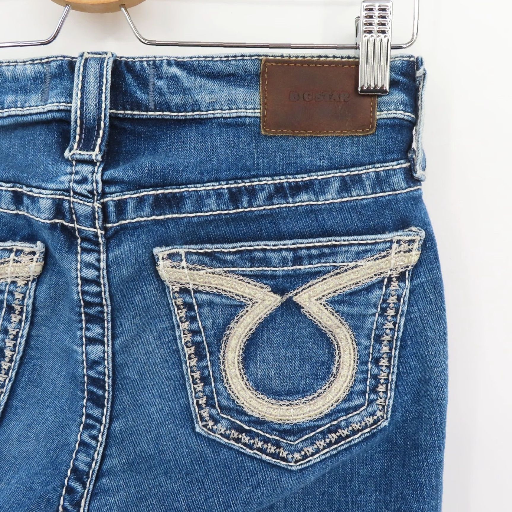 Denime BIG STAR Jeans Women Cropped Denim 26 5-Pocket Embroidered Pockets Seams Blue Cotton Denim Crop Size 26" / US 2 / IT 38 - 6 Thumbnail