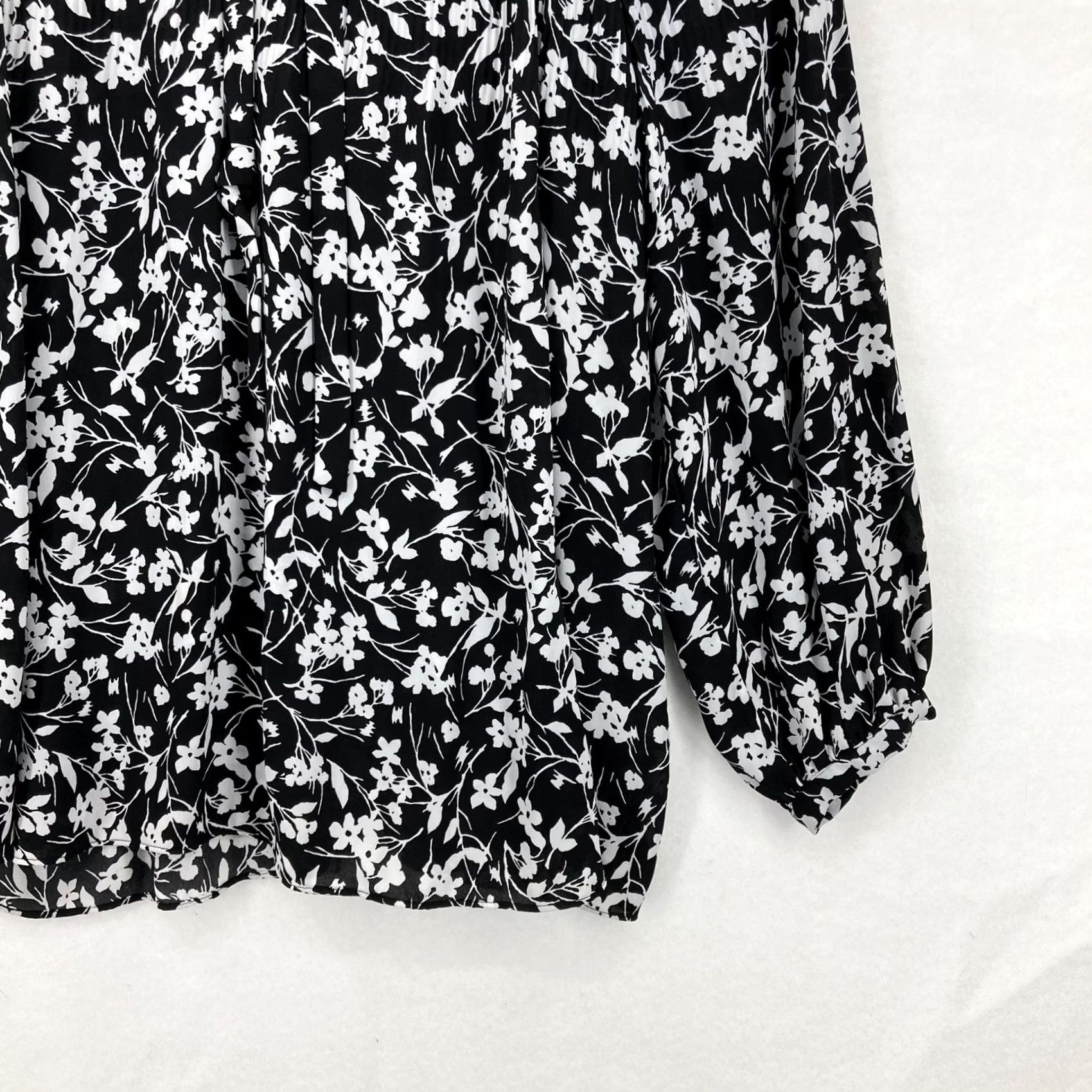 Ralph Lauren Lauren Ralph Lauren Blouse Womens 2X Black White Floral Pleated Long Sleeve Size XXL / US 16-18 / IT 52-54 - 3 Thumbnail