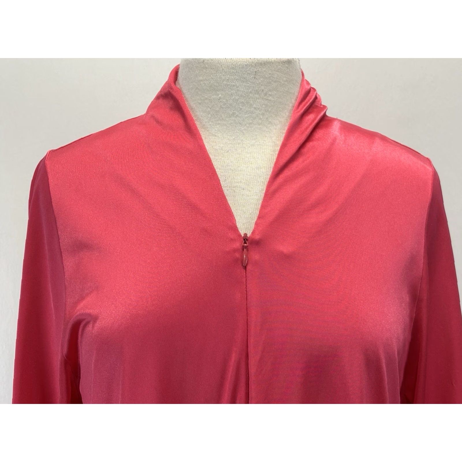 Vintage VINTAGE ShadowLine 1980s Long Nightgown Womens Size Small Pink Nylon Lounge USA Size ONE SIZE - 6 Thumbnail
