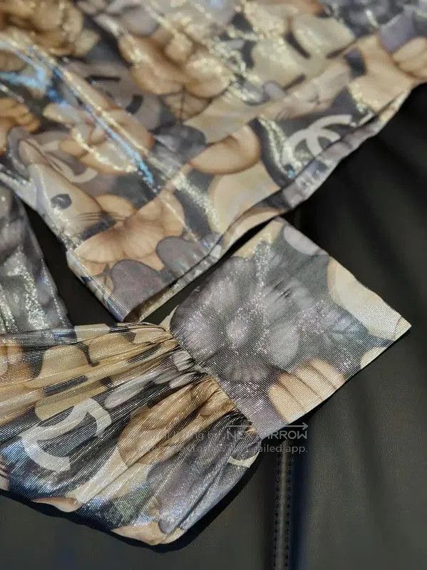 Chanel Chanel Gray Silk Logo Blouse . Size M / US 6-8 / IT 42-44 - 6 Thumbnail