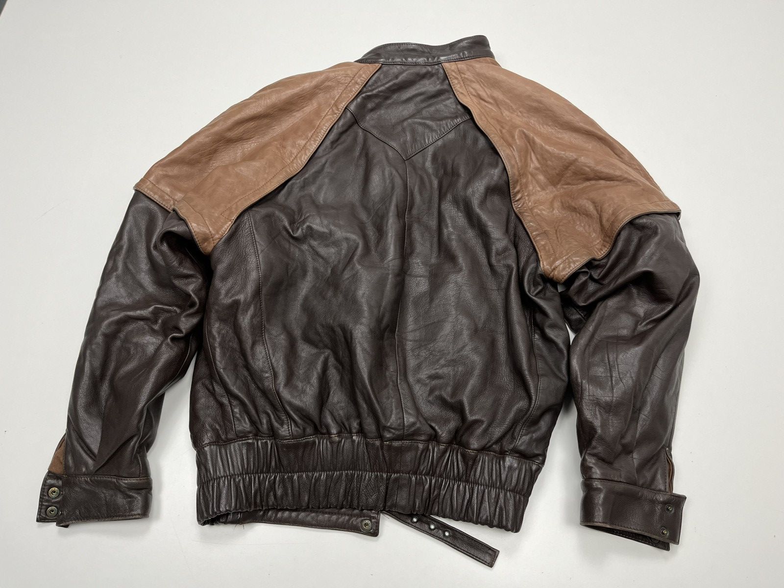 Other Vintage Umberto Olivieri two-tone leather bomber Size US L / EU 52-54 / 3 - 6 Thumbnail