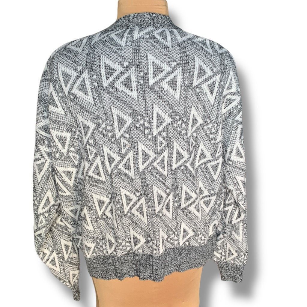 Vintage Vintage 80s Geometric Knit Cardigan Black White Oversized Vn Size US L / EU 52-54 / 3 - 2 Thumbnail