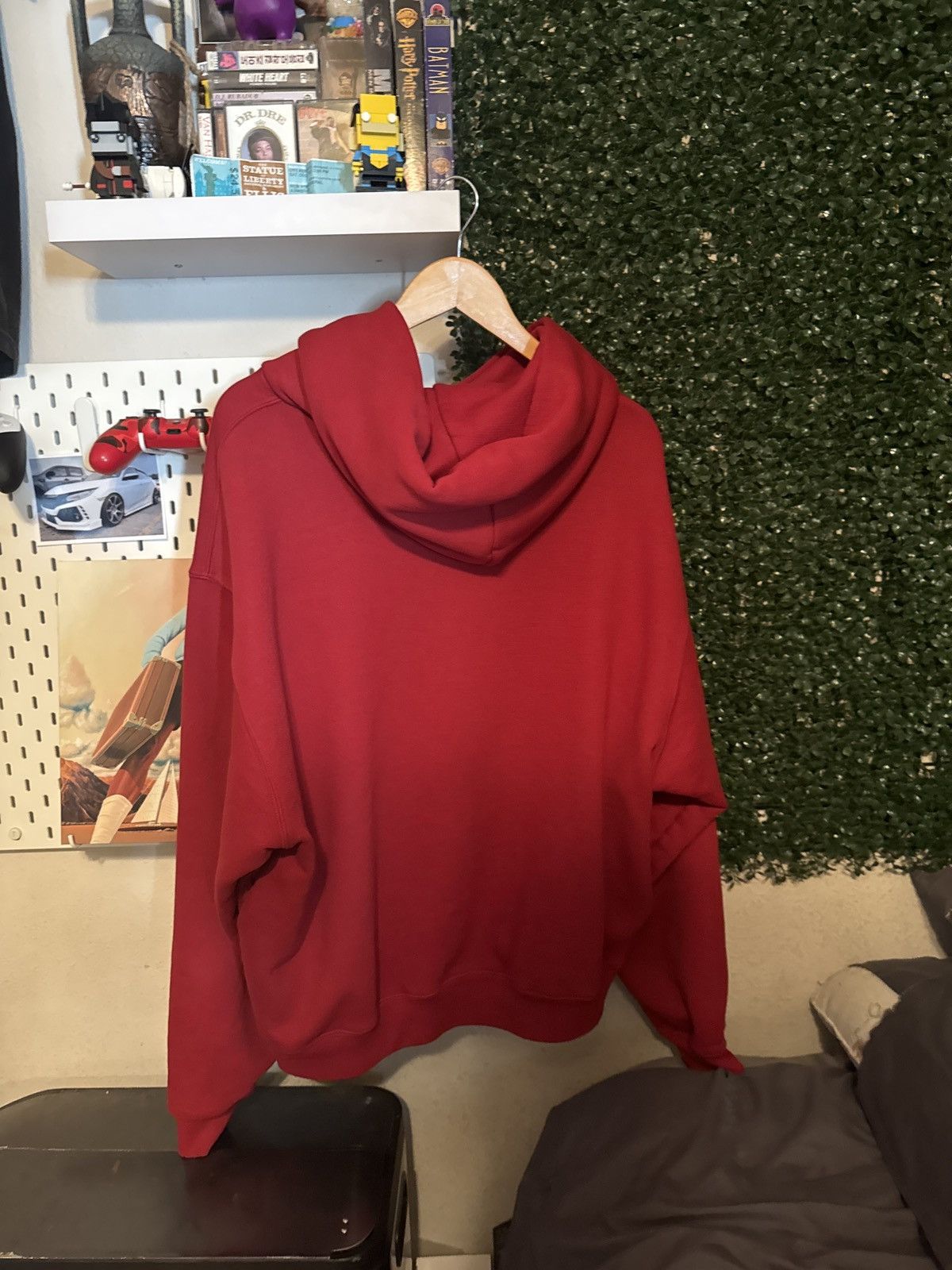 Yeezy Ye must be born again hoodie Size US M / EU 48-50 / 2 - 4 Thumbnail
