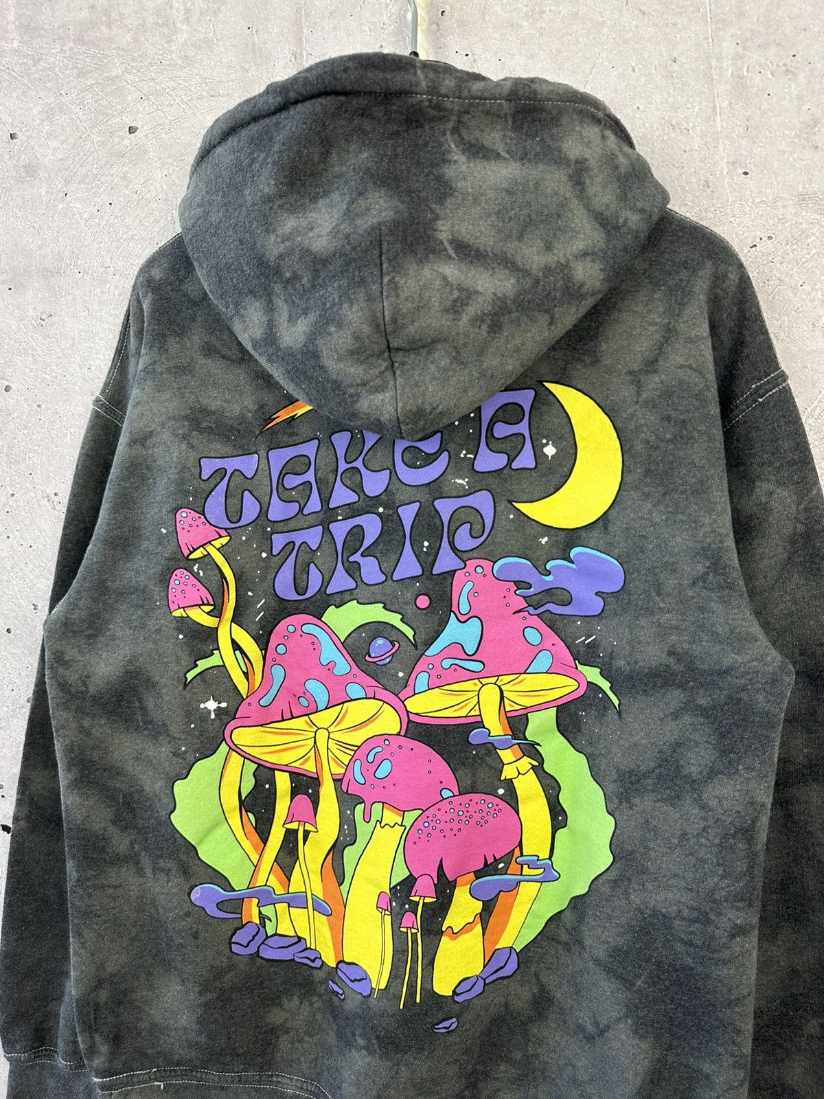Vintage Vintage A Lab Take a Trip Camo Hoodie Size US S / EU 44-46 / 1 - 5 Thumbnail