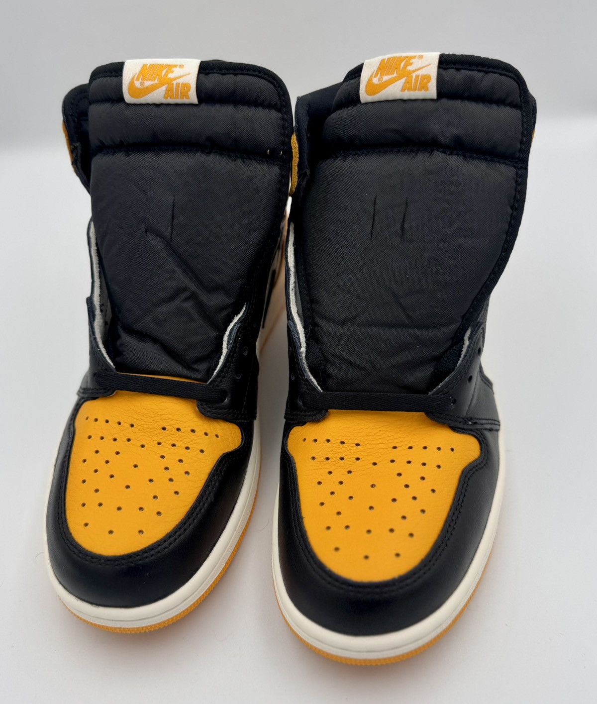 Nike Air Jordan 1 Retro High OG Yellow Toe Taxi Sz 12 Size US 12 / EU 45 - 11 Thumbnail