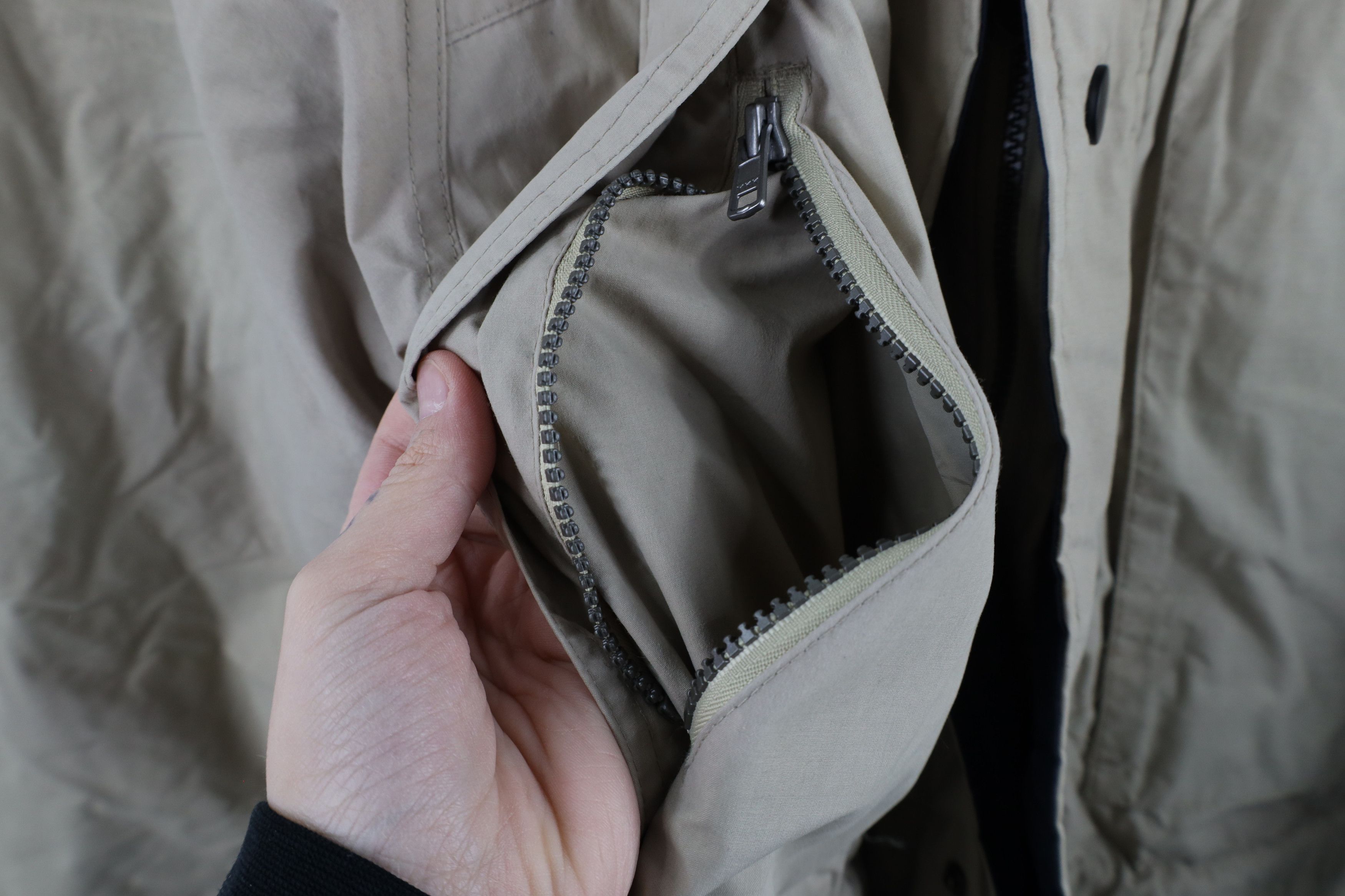 Vintage Vintage 90s Streetwear Full Zip Puffer Jacket Coat Beige Size US M / EU 48-50 / 2 - 9 Thumbnail