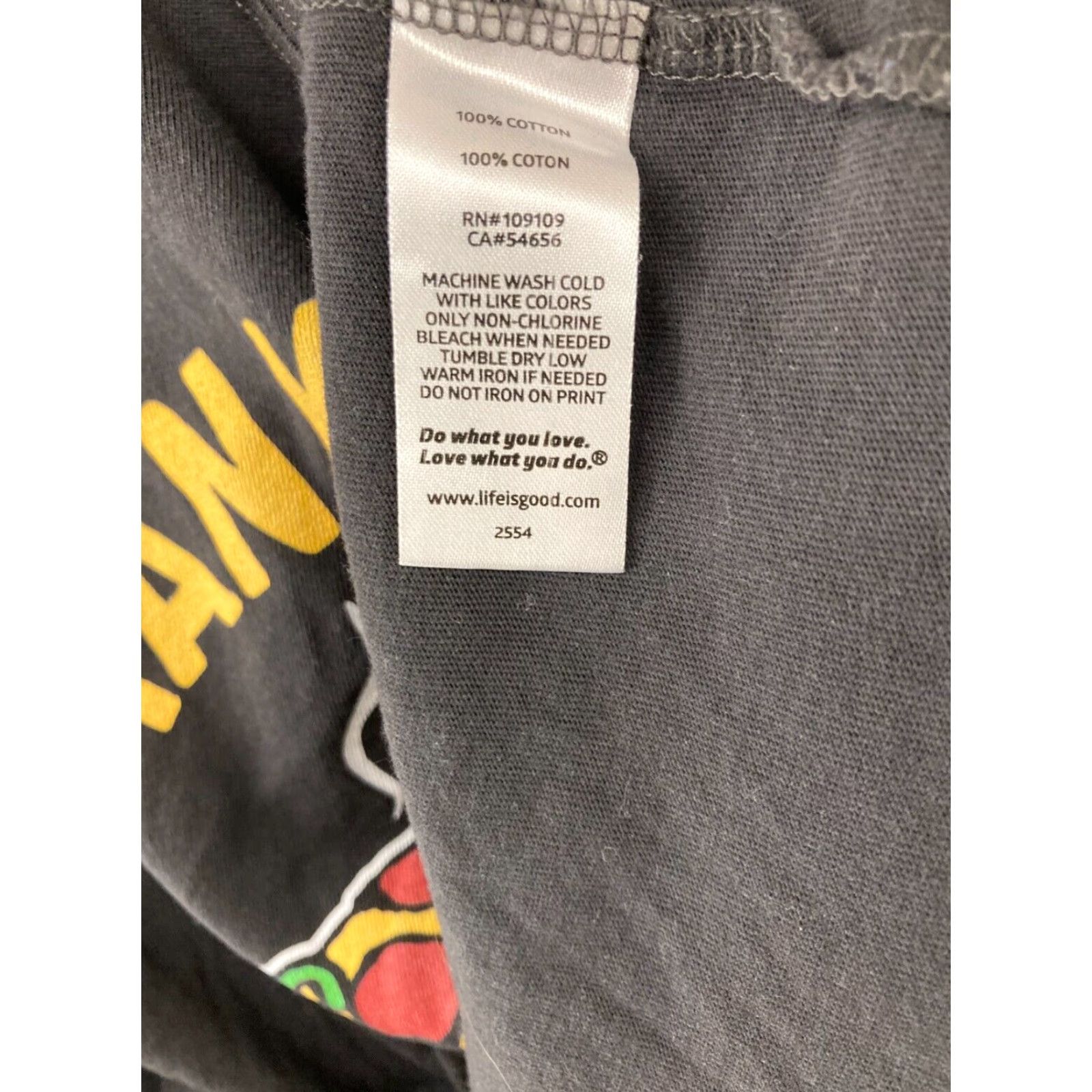 Life is Good Life Is Good Graphic Print T-Shirt XL Gray Crusher Tee Thank God It's Pie Day Mens Size US XL / EU 56 / 4 - 7 Thumbnail