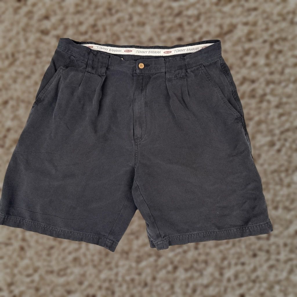 Tommy Bahama Tommy Bahama Shorts Mens 36 Black Silk Pleated Chino Relax Coconut Button Casual Size US 36 / EU 52 - 1 Thumbnail