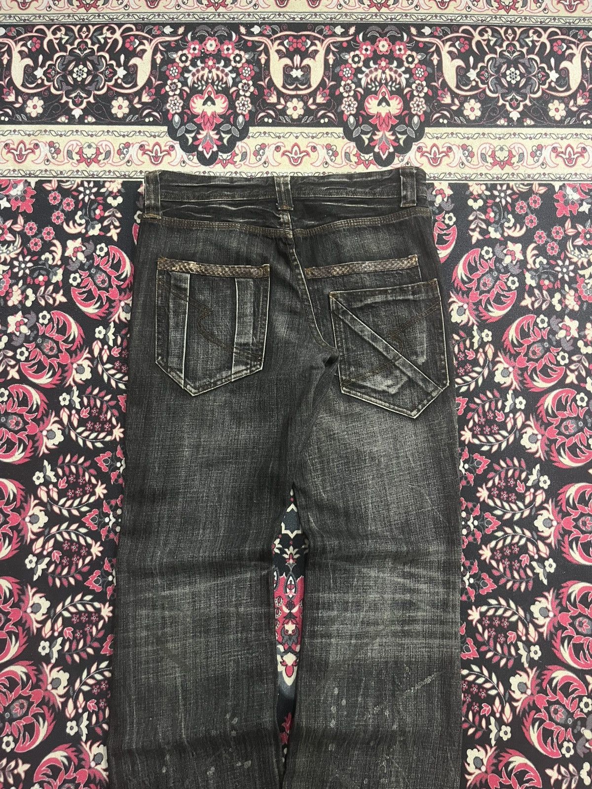 semanticdesign Semantic Design Snakeskin Distressing Fringe Mud Flare Jeans Size US 32 / EU 48 - 10 Thumbnail