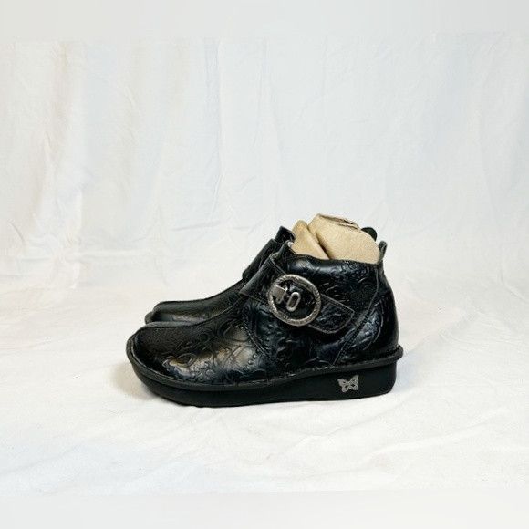 Other Alegria Caiti Black Leather Floral Yeehaw Ankle Boots Size US 7 / IT 37 - 4 Thumbnail