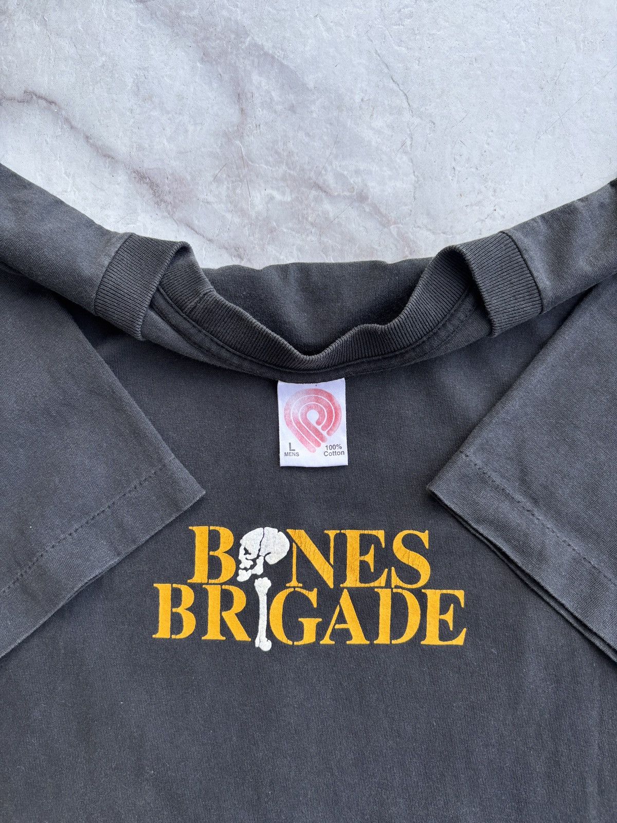 Powell Peralta 90s Rare Bones Brigade tee Size US L / EU 52-54 / 3 - 2 Thumbnail
